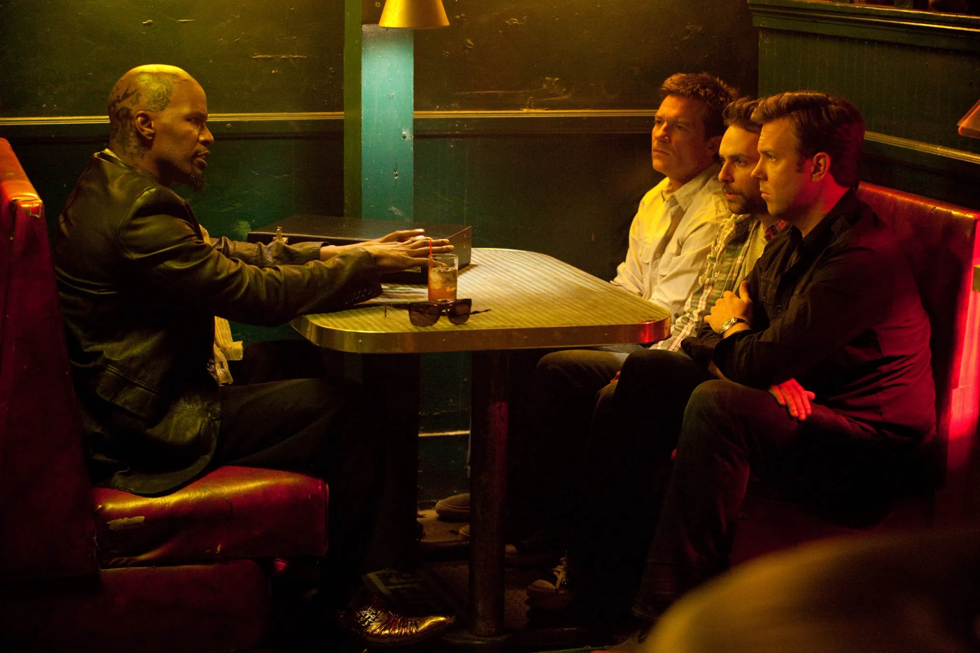 Jason Bateman, Jamie Foxx, Charlie Day, and Jason Sudeikis in Horrible Bosses (2011)