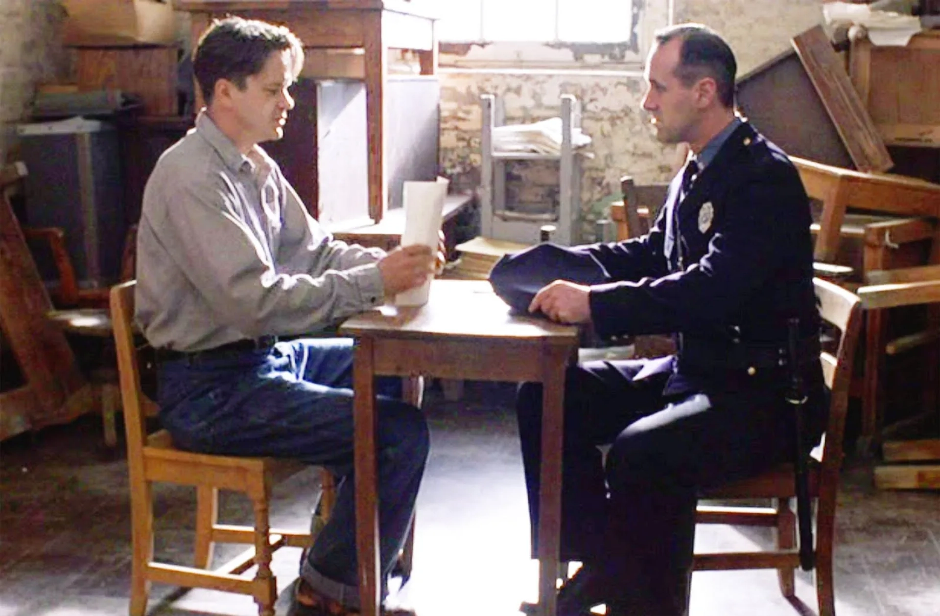 Tim Robbins and Brian Delate in The Shawshank Redemption (1994)