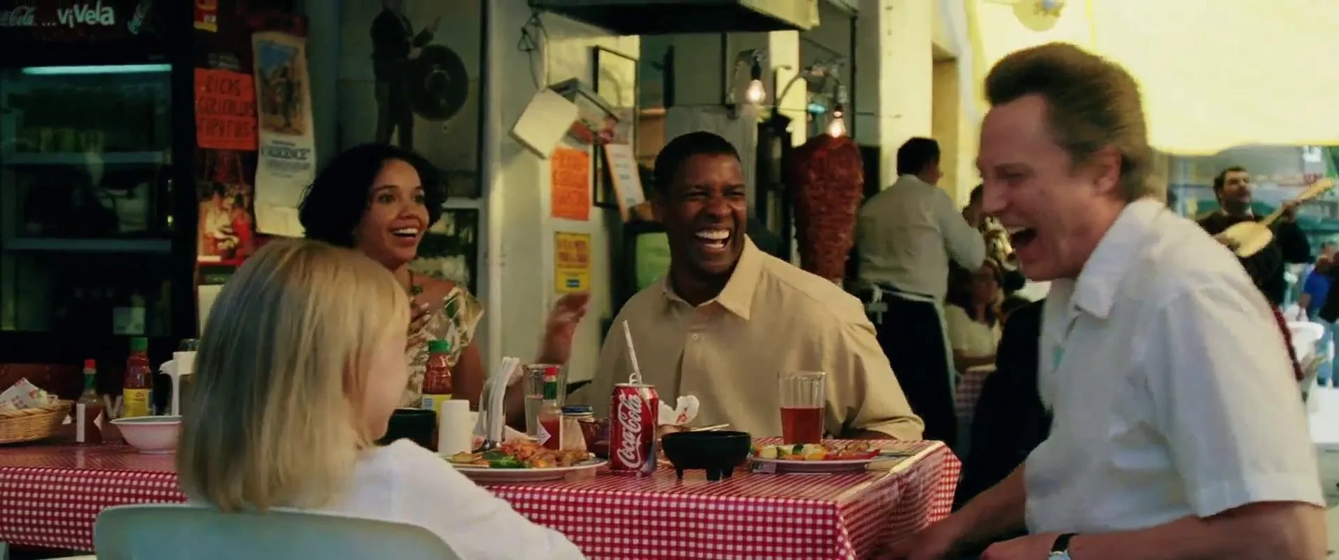 Denzel Washington, Christopher Walken, Dakota Fanning, and Georgina González in Man on Fire (2004)