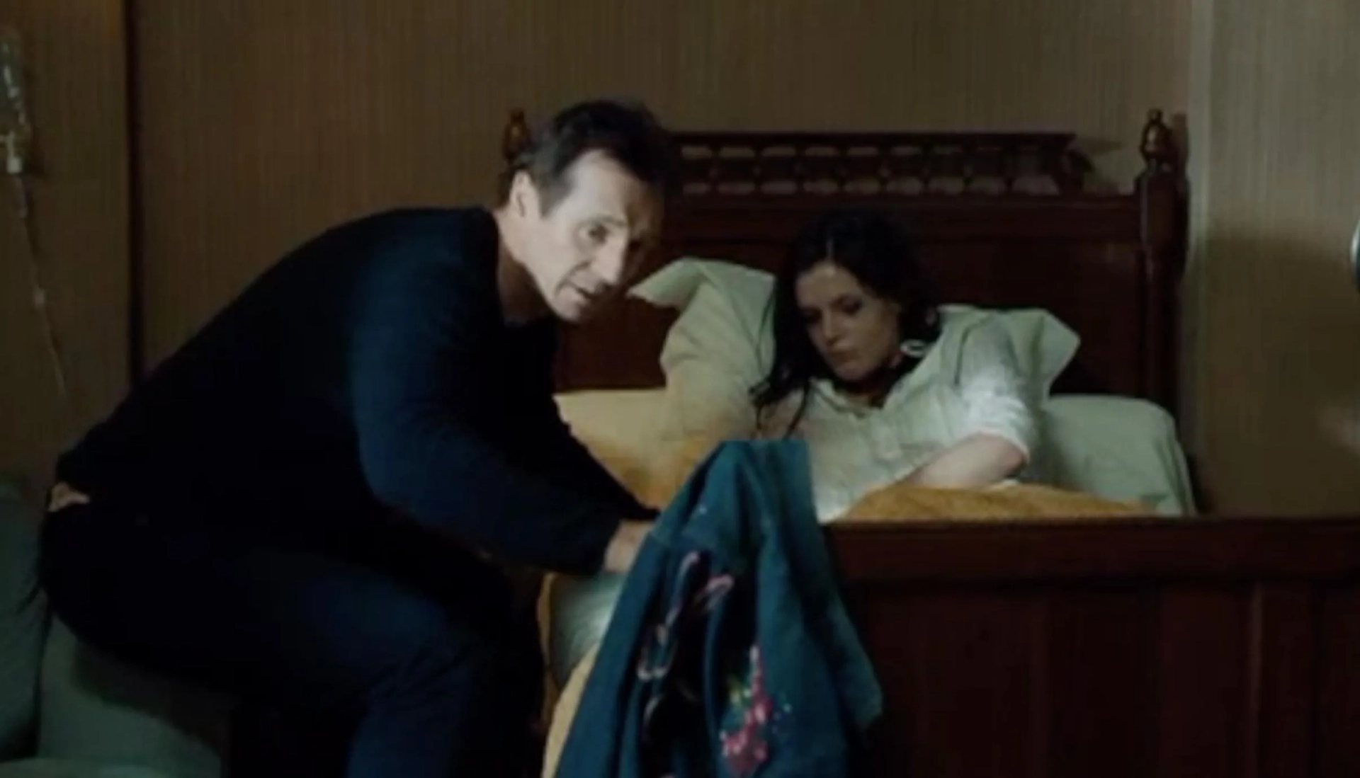 Liam Neeson and Héléna Soubeyrand in Taken (2008)