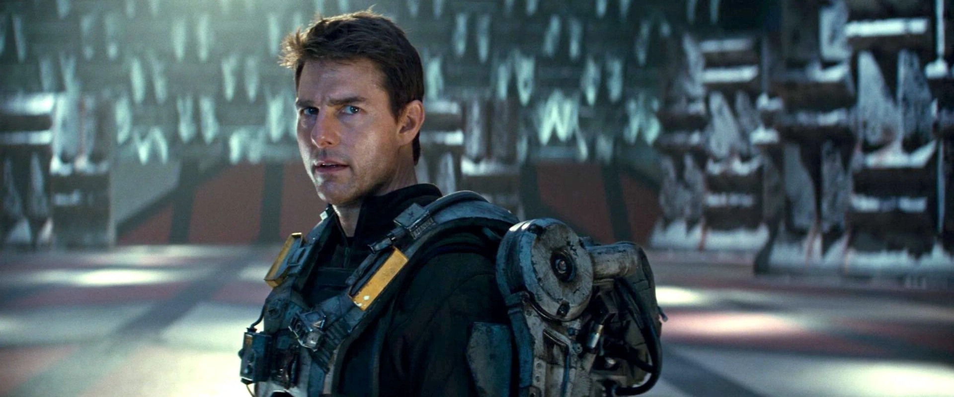 Tom Cruise in Edge of Tomorrow (2014)