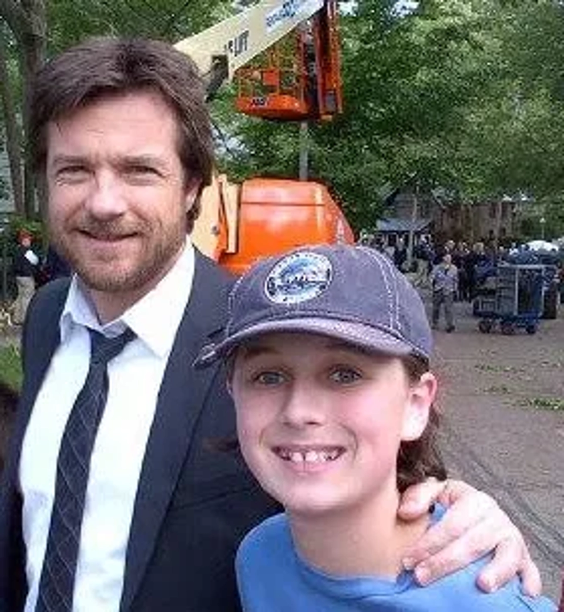 Brady Bryson and Jason Bateman on the set of "This is where I leave you"