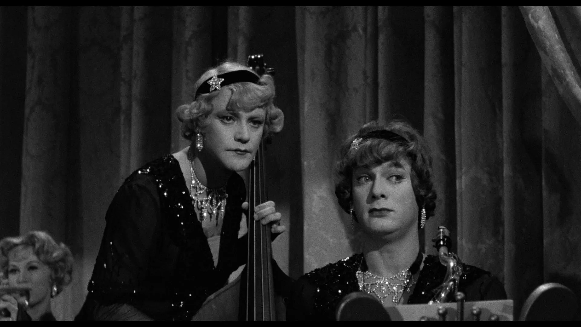 Tony Curtis and Jack Lemmon in Some Like It Hot (1959)