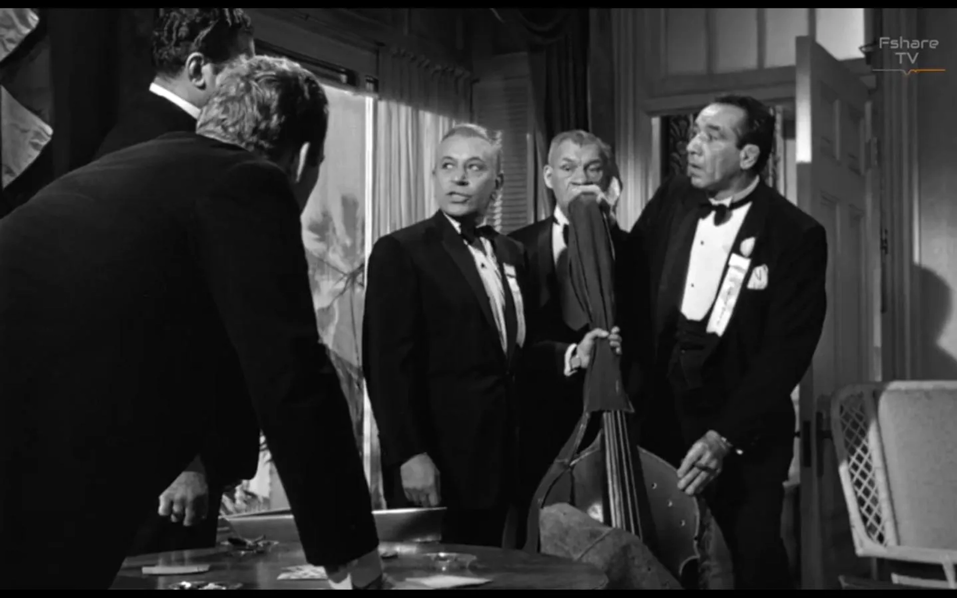 Alex Ball, Bobby Gilbert, Mike Mazurki, George Raft, and Harry Wilson in Some Like It Hot (1959)