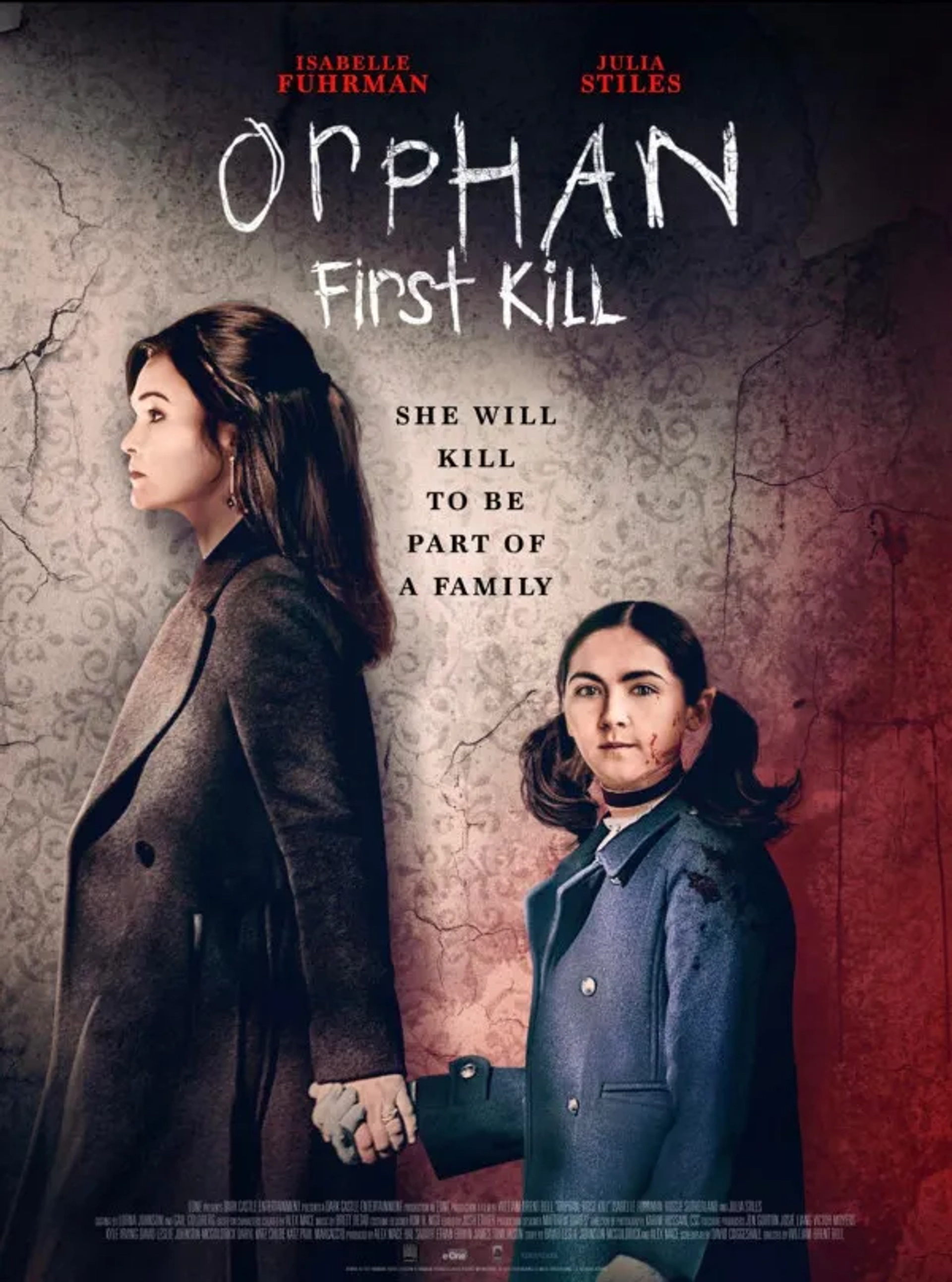 Julia Stiles, William Brent Bell, and Isabelle Fuhrman in Orphan: First Kill (2022)