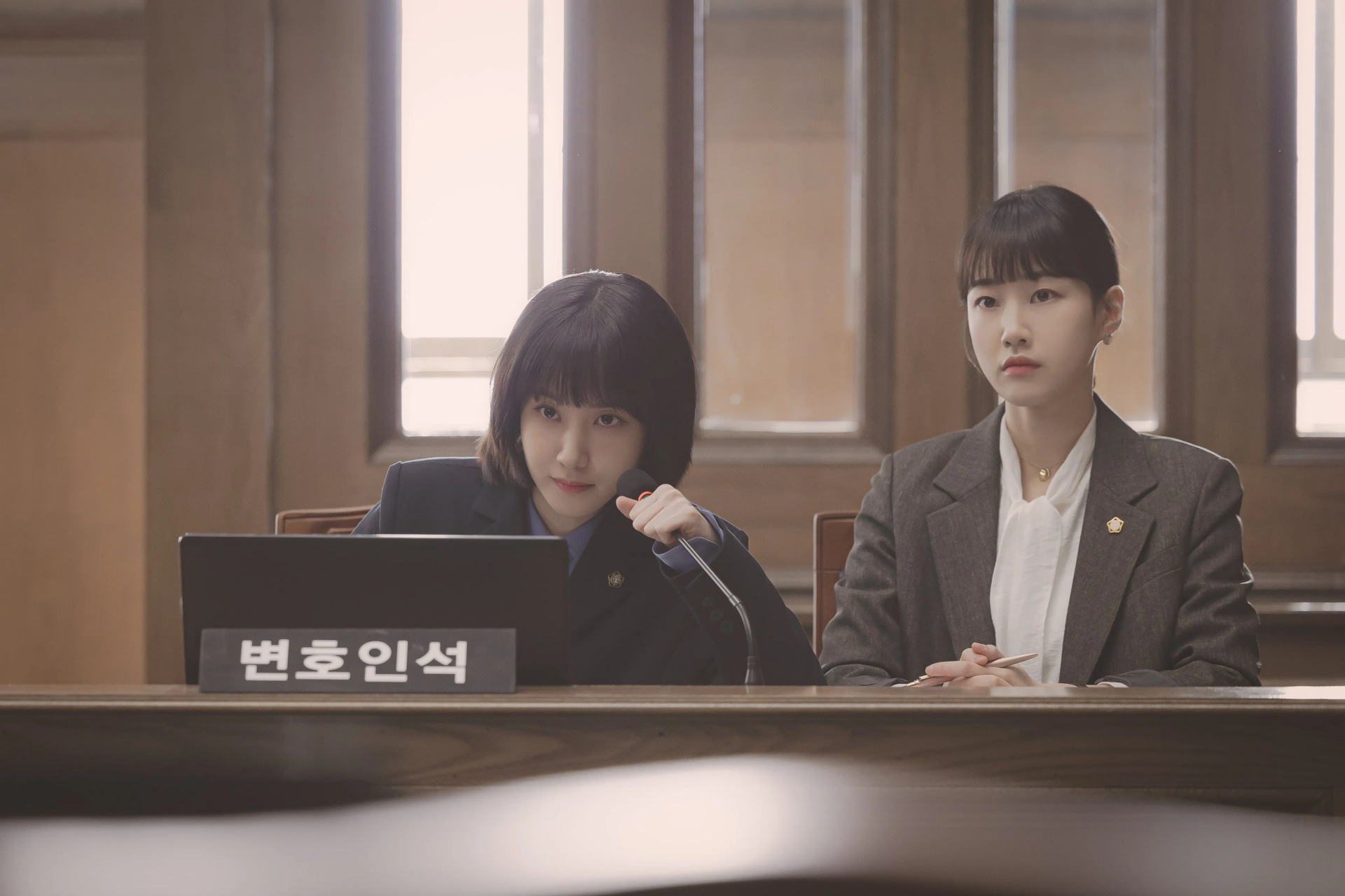 Park Eun-bin and Ha Yoon-kyung in Extraordinary Attorney Woo (2022)