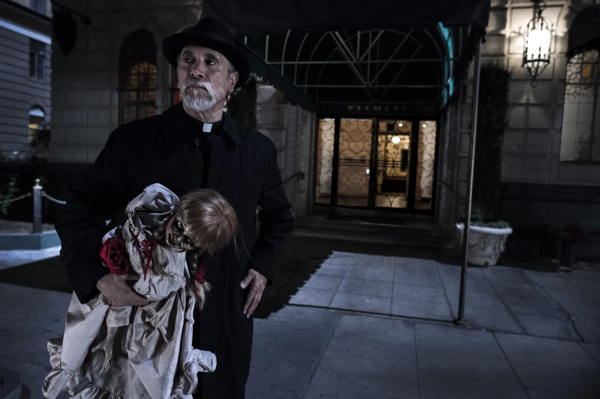 Tony Amendola in Annabelle (2014)