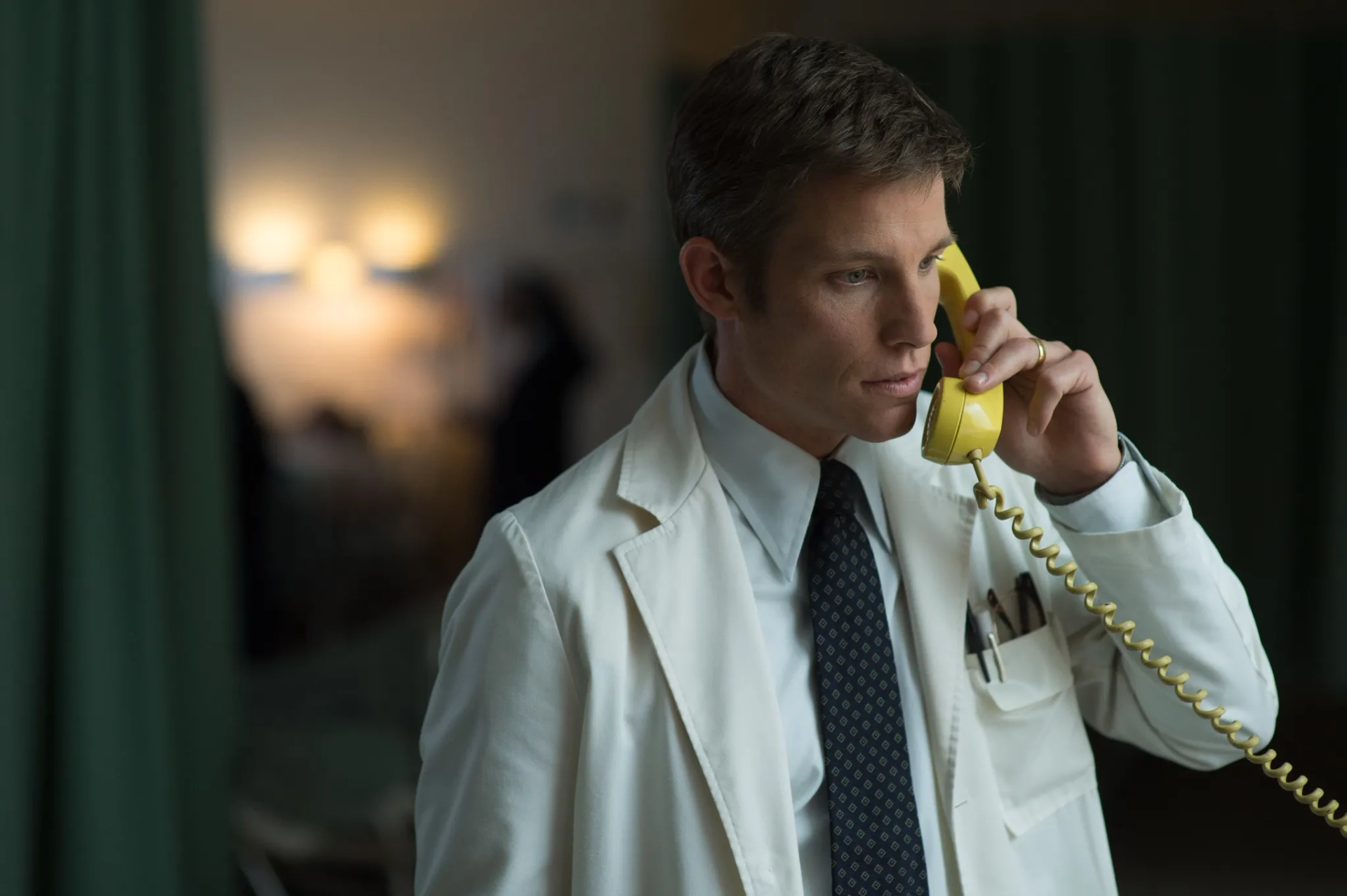 Ward Horton in Annabelle (2014)