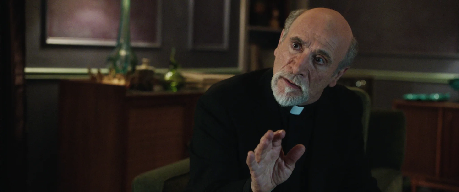 Tony Amendola in Annabelle (2014)