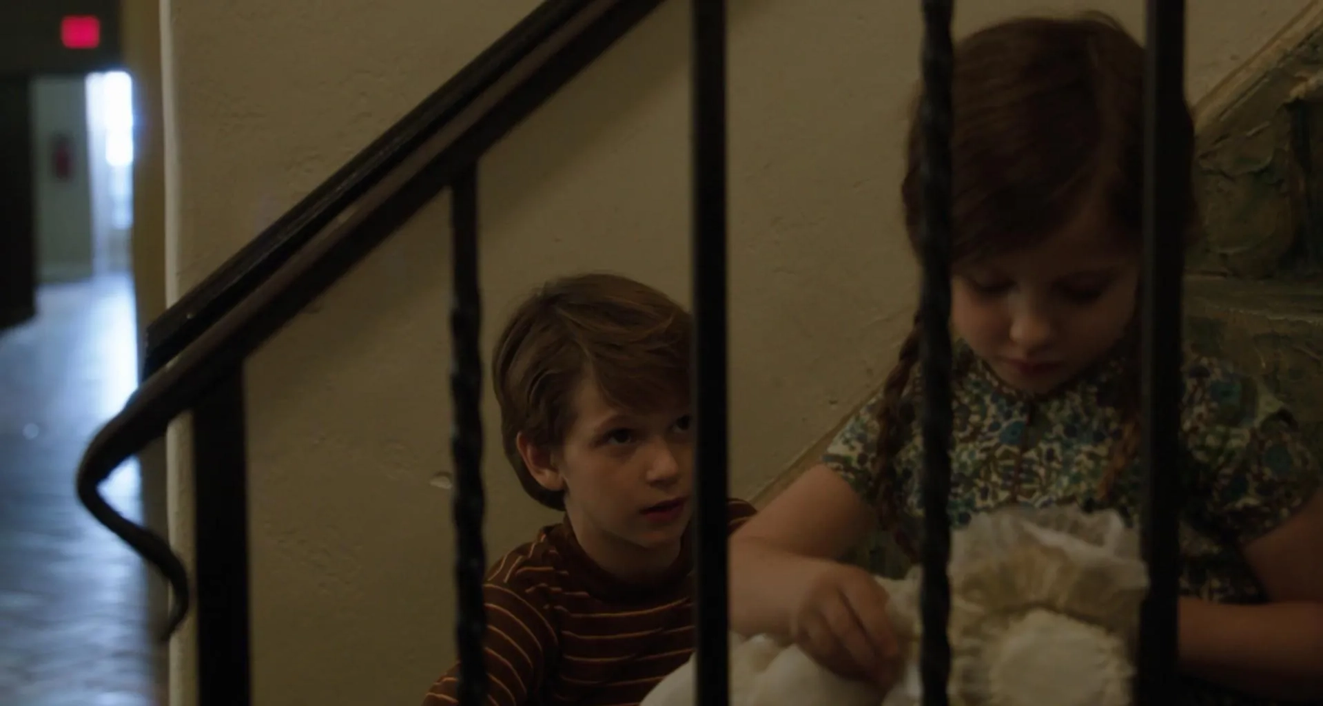 Shiloh Nelson and Gabriel Bateman in Annabelle (2014)