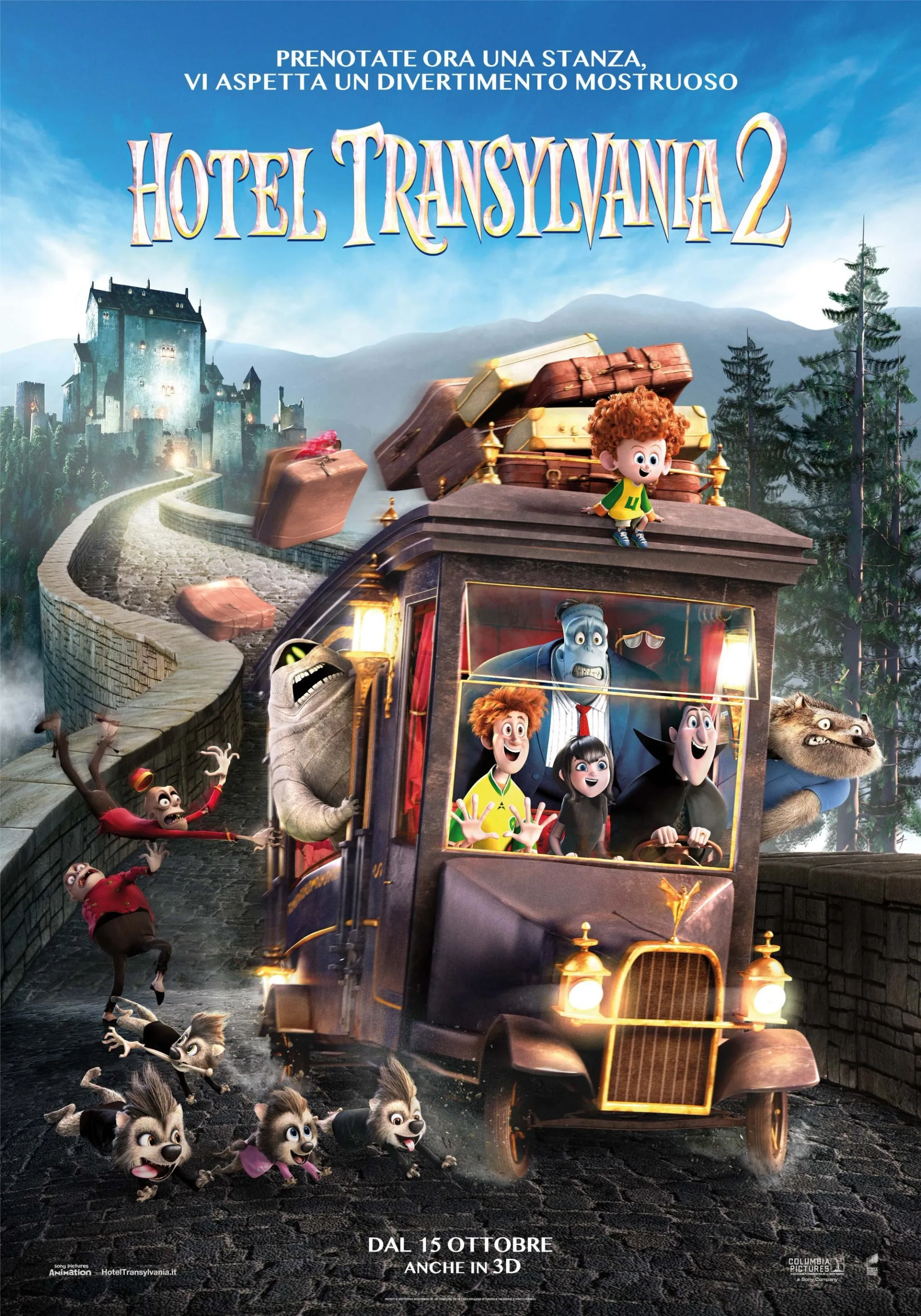 Steve Buscemi, Adam Sandler, David Spade, Kevin James, Keegan-Michael Key, Selena Gomez, Andy Samberg, Sadie Sandler, and Asher Blinkoff in Hotel Transylvania 2 (2015)