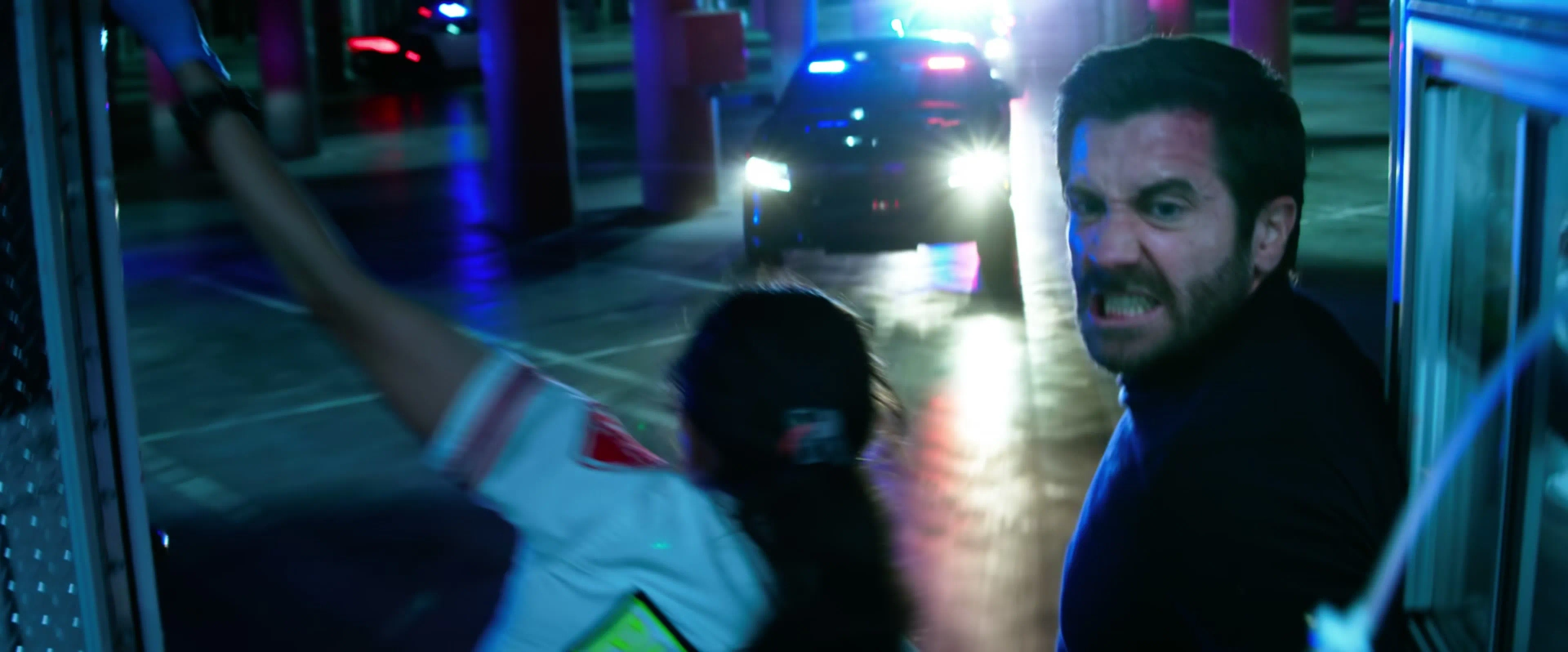 Jake Gyllenhaal and Eiza González in Ambulance (2022)