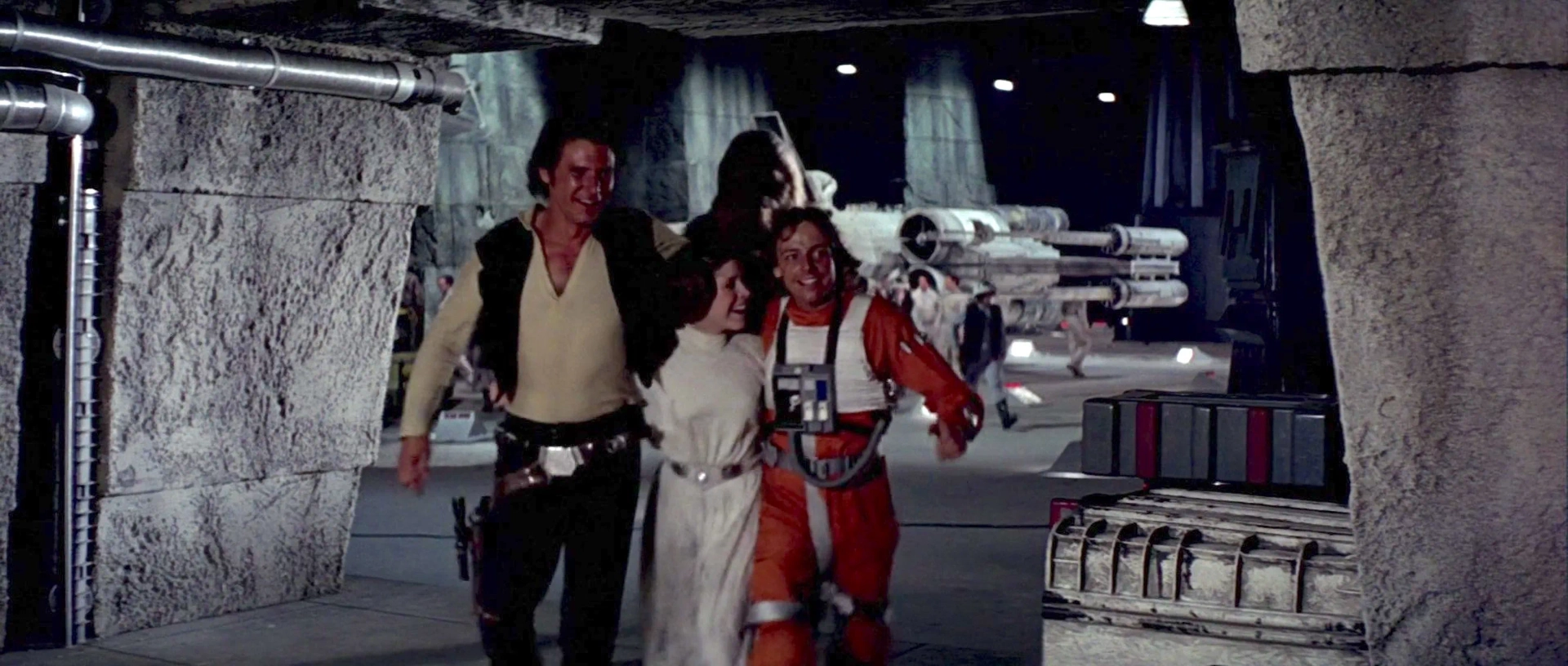 Harrison Ford, Carrie Fisher, Mark Hamill, and Peter Mayhew in Star Wars: Episode IV - A New Hope (1977)