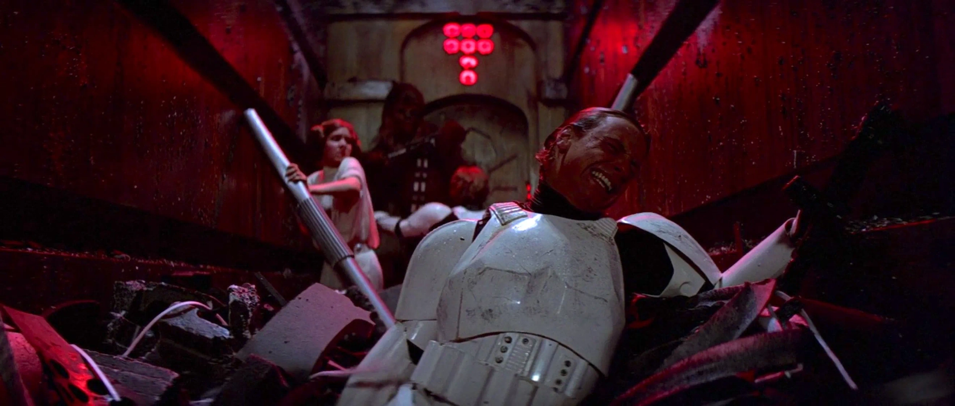 Harrison Ford, Carrie Fisher, Mark Hamill, and Peter Mayhew in Star Wars: Episode IV - A New Hope (1977)