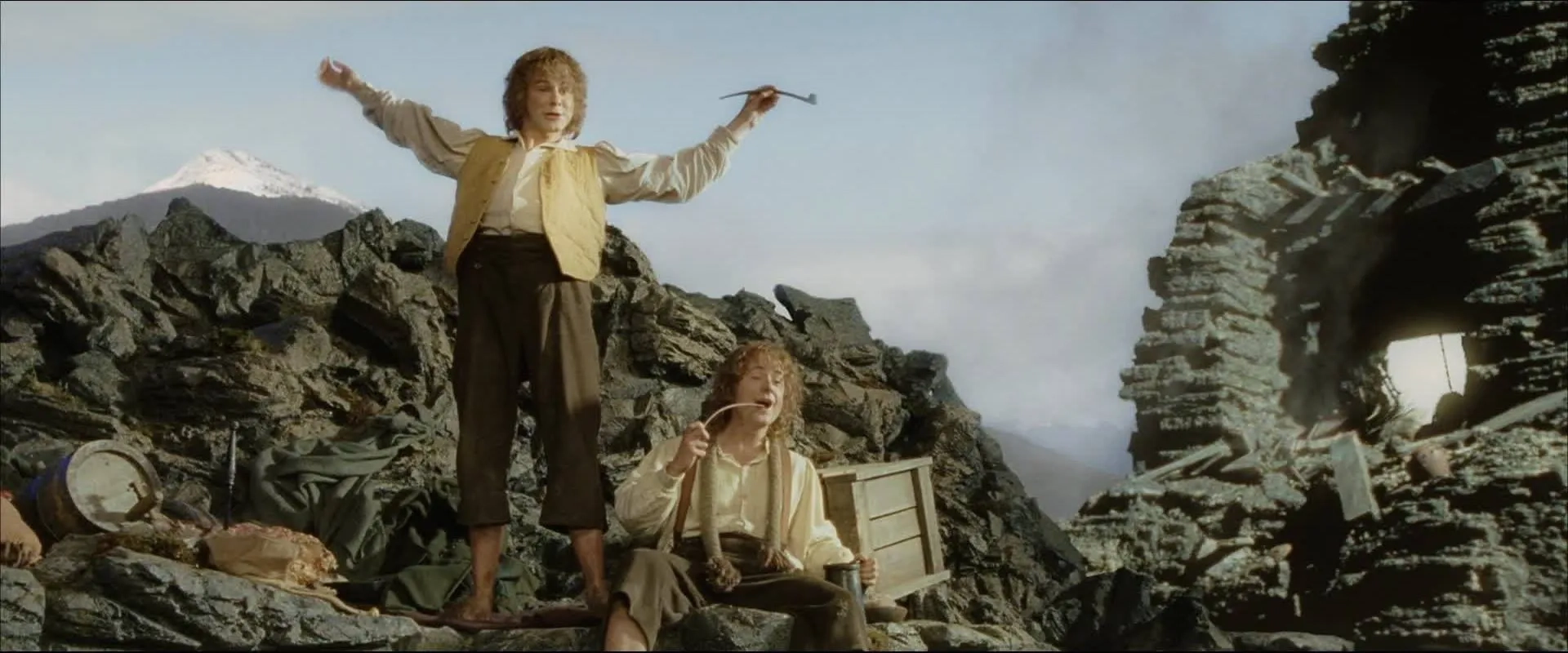 Viggo Mortensen and Billy Boyd in The Lord of the Rings: The Return of the King (2003)