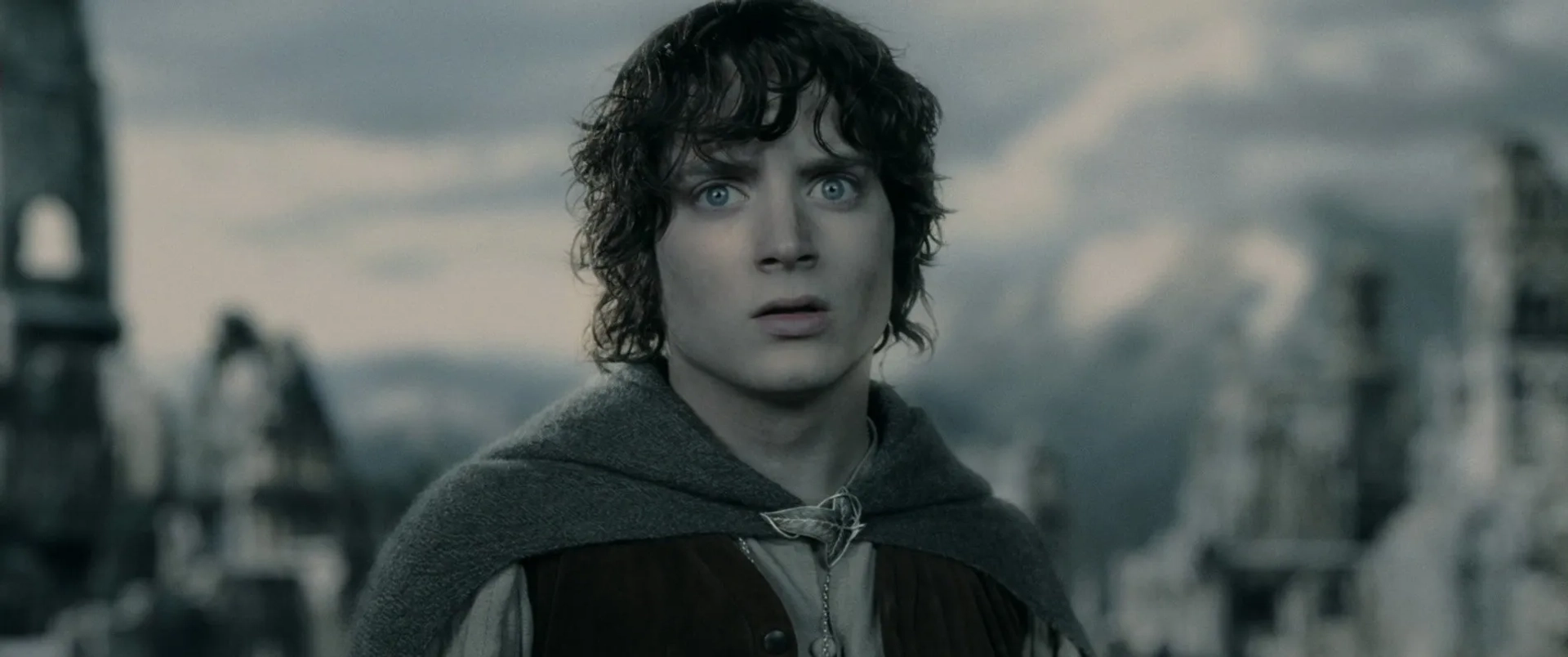 Elijah Wood in The Lord of the Rings: The Two Towers (2002)