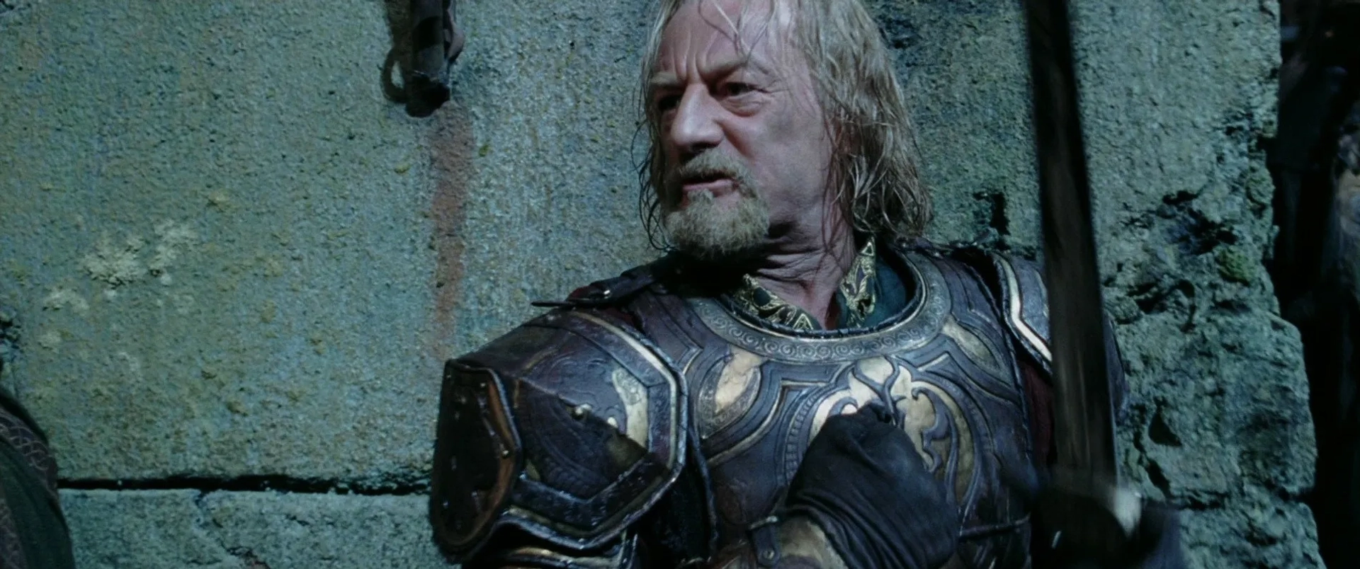 Bernard Hill in The Lord of the Rings: The Two Towers (2002)