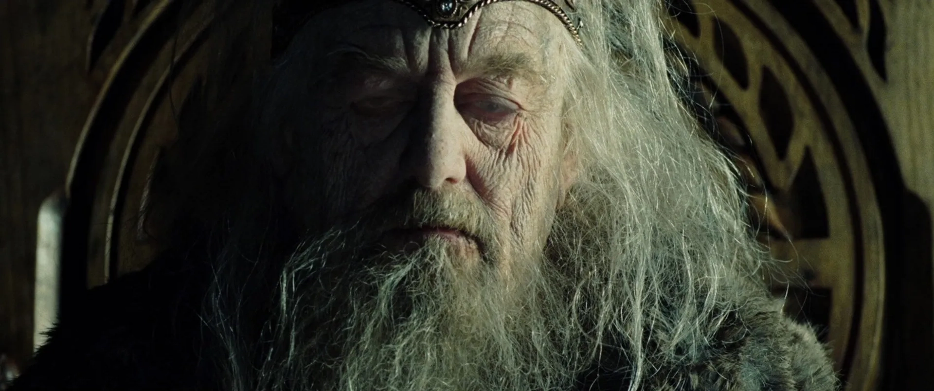 Bernard Hill in The Lord of the Rings: The Two Towers (2002)