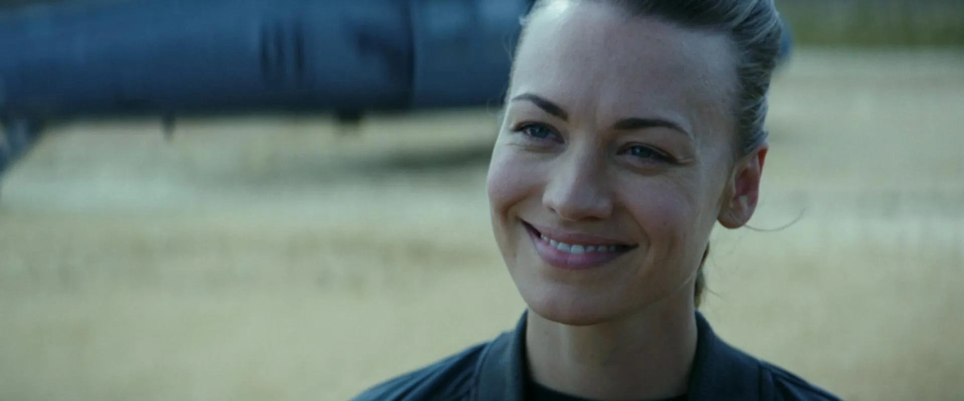 Yvonne Strahovski in The Tomorrow War (2021)