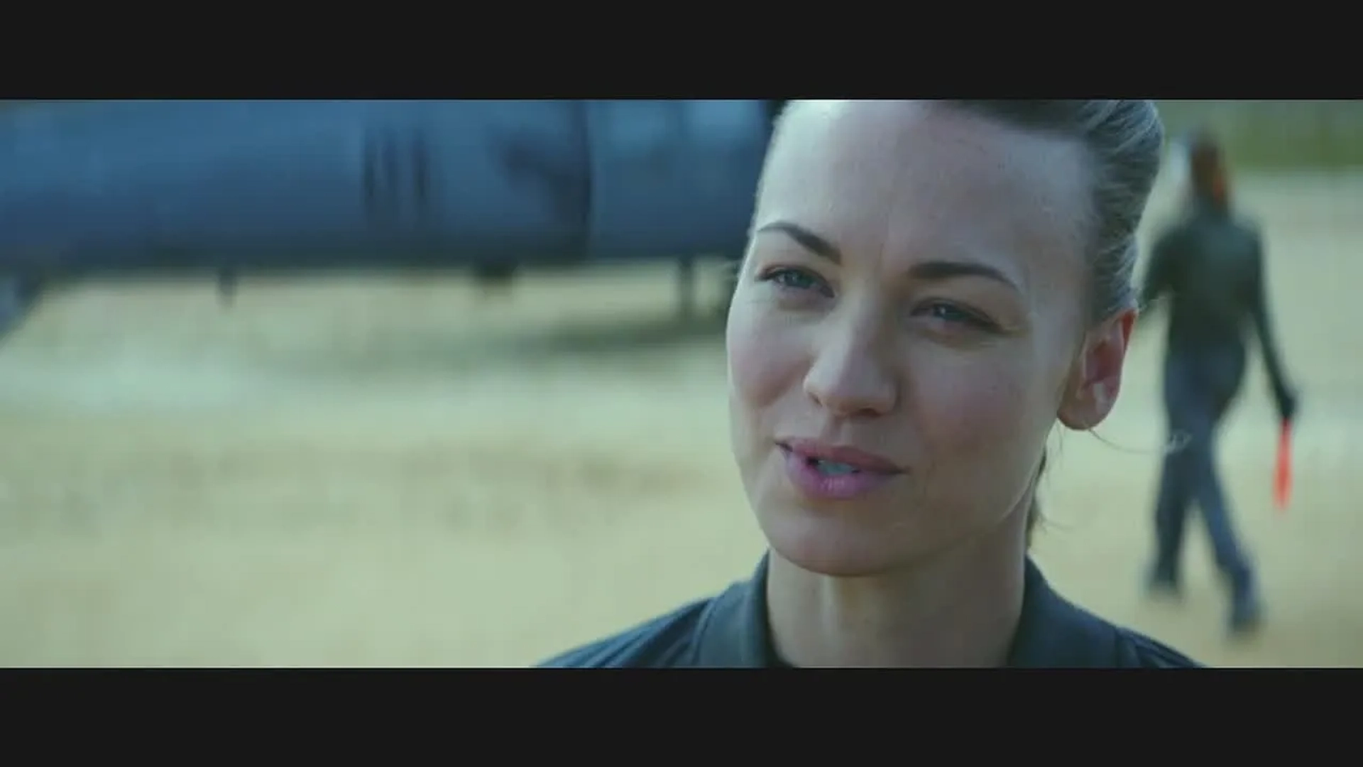 Yvonne Strahovski in The Tomorrow War (2021)