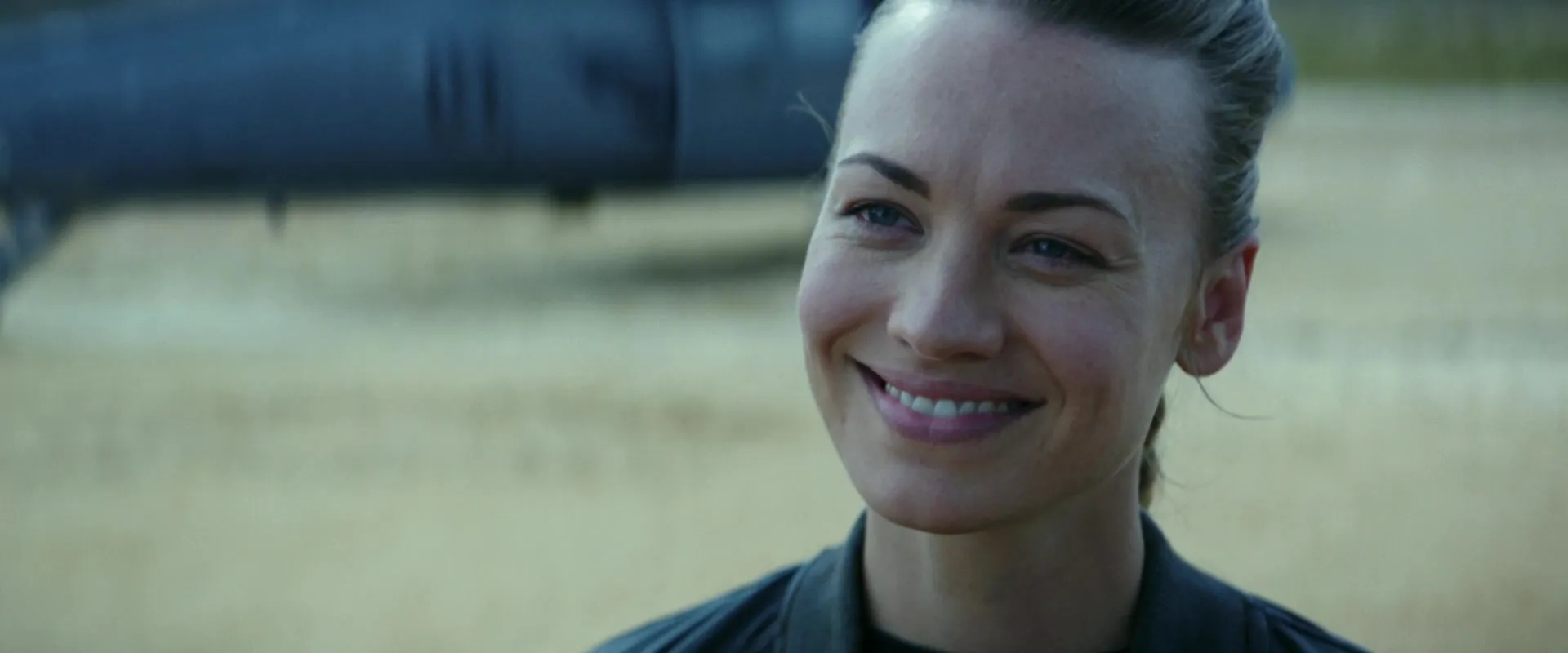 Yvonne Strahovski in The Tomorrow War (2021)