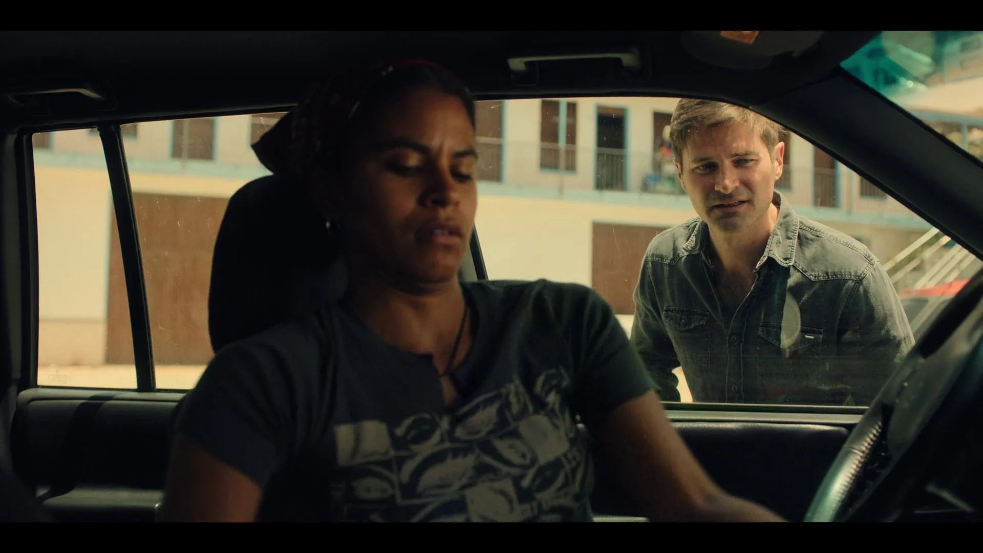 Zazie Beetz and Charles Hagerty in Black Mirror (2011)