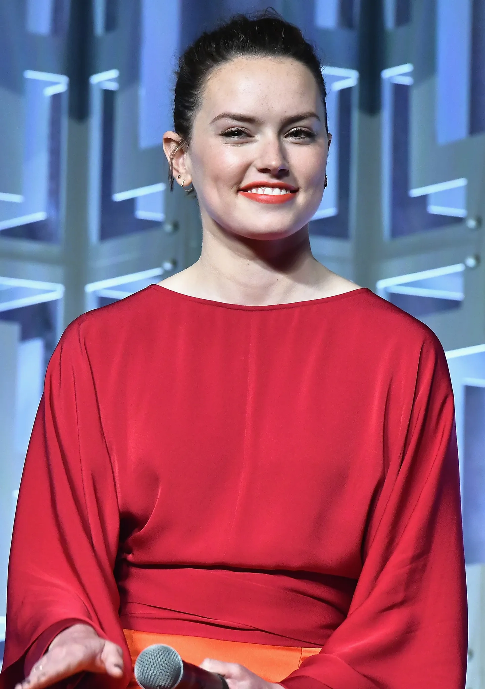 Daisy Ridley at an event for Star Wars: Episode VIII - The Last Jedi (2017)