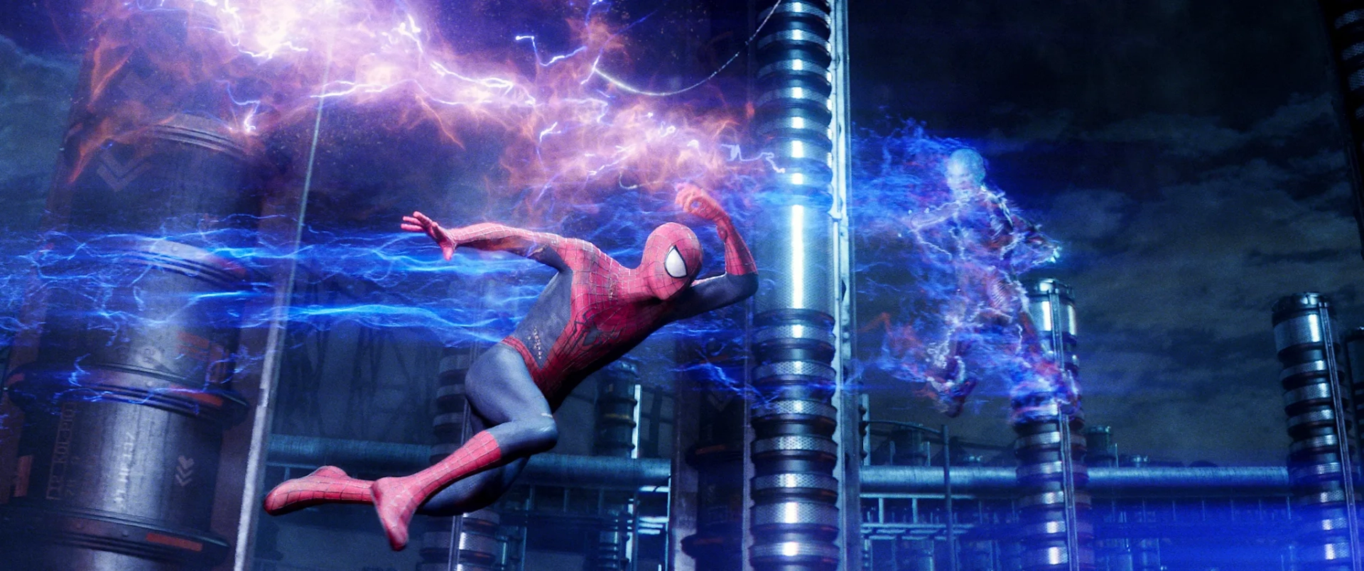 Jamie Foxx and Andrew Garfield in The Amazing Spider-Man 2 (2014)