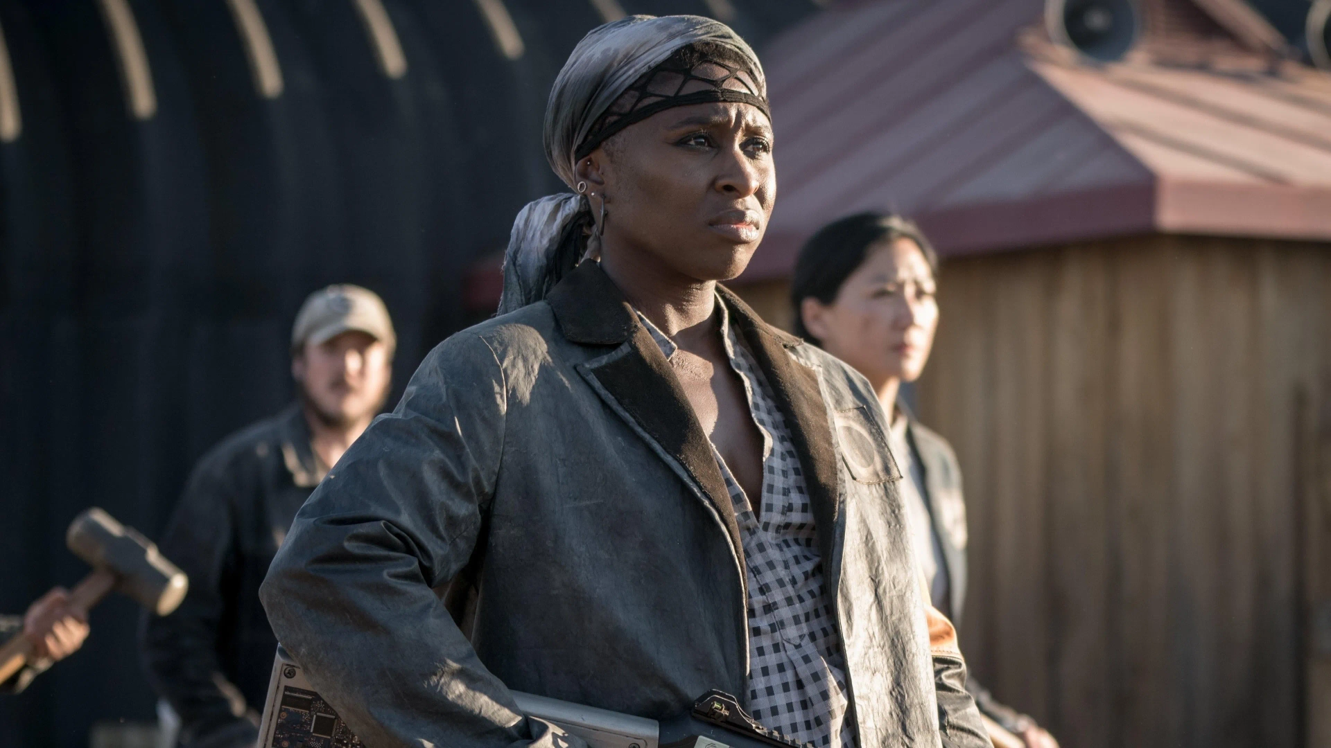 Mylène Dinh-Robic and Cynthia Erivo in Chaos Walking (2021)