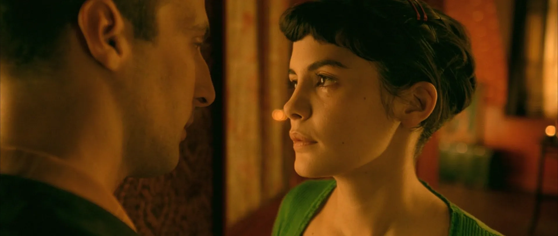 Mathieu Kassovitz and Audrey Tautou in Amélie (2001)