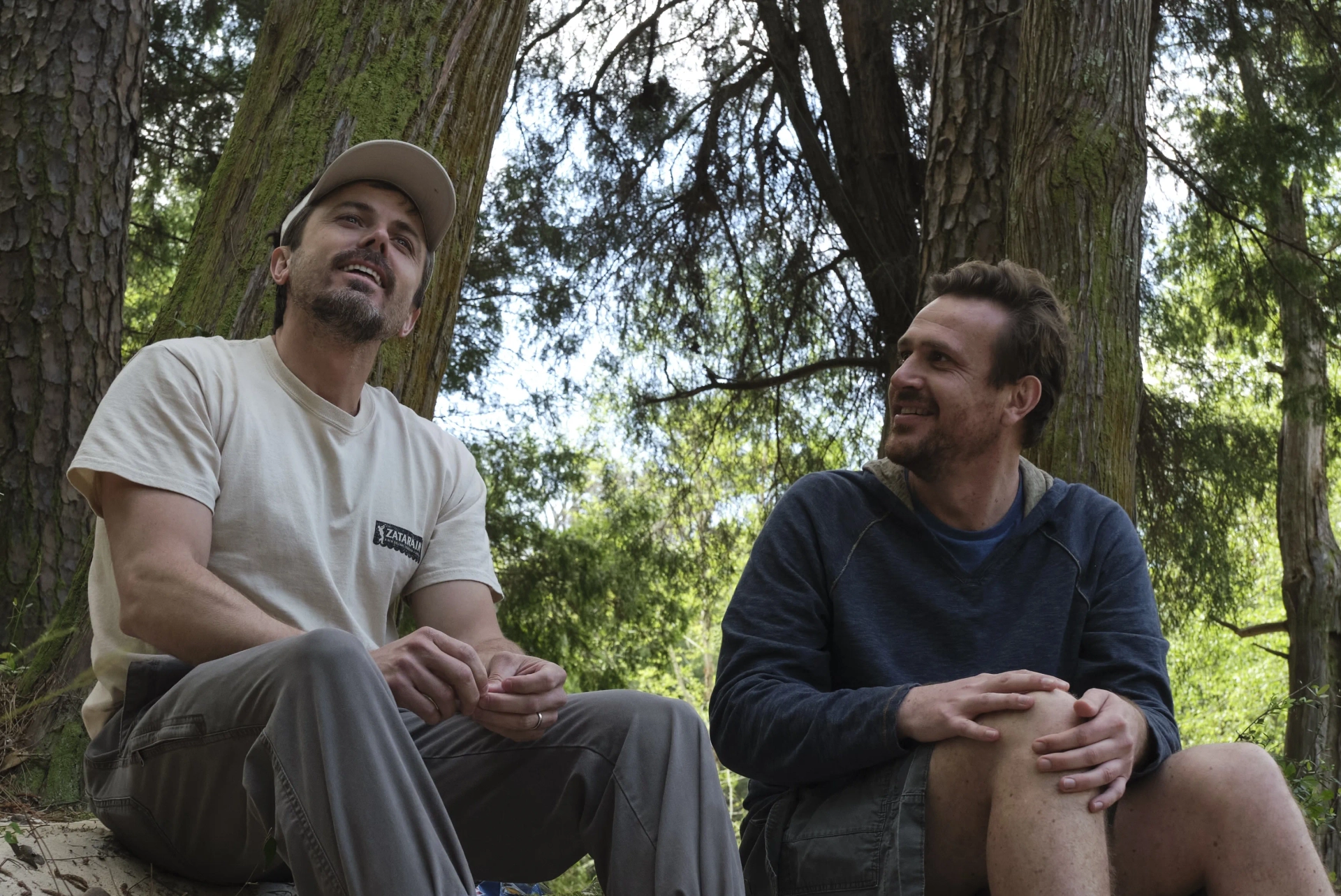 Casey Affleck and Jason Segel in Our Friend (2019)