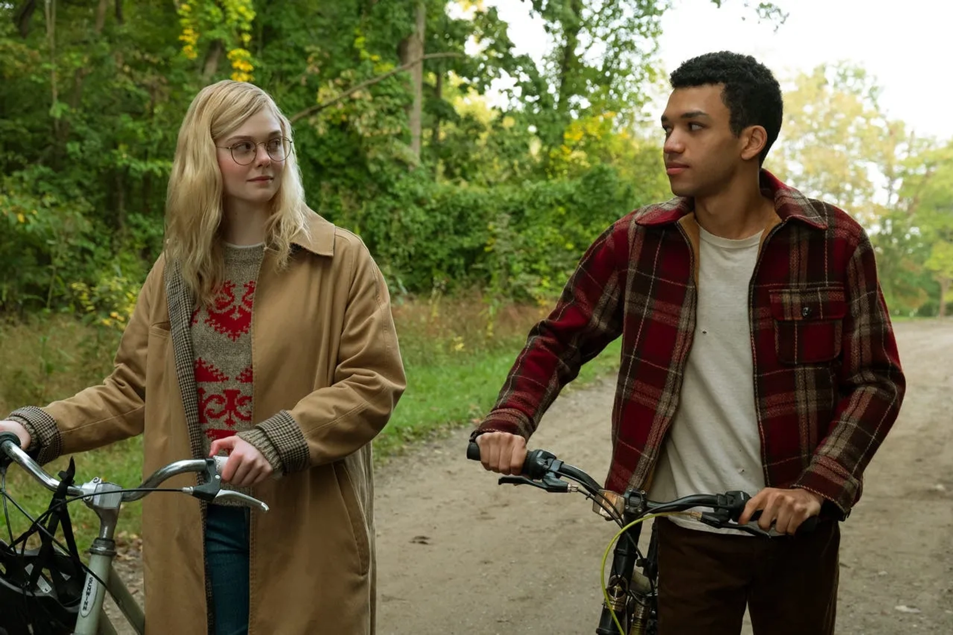 Elle Fanning and Justice Smith in All the Bright Places (2020)