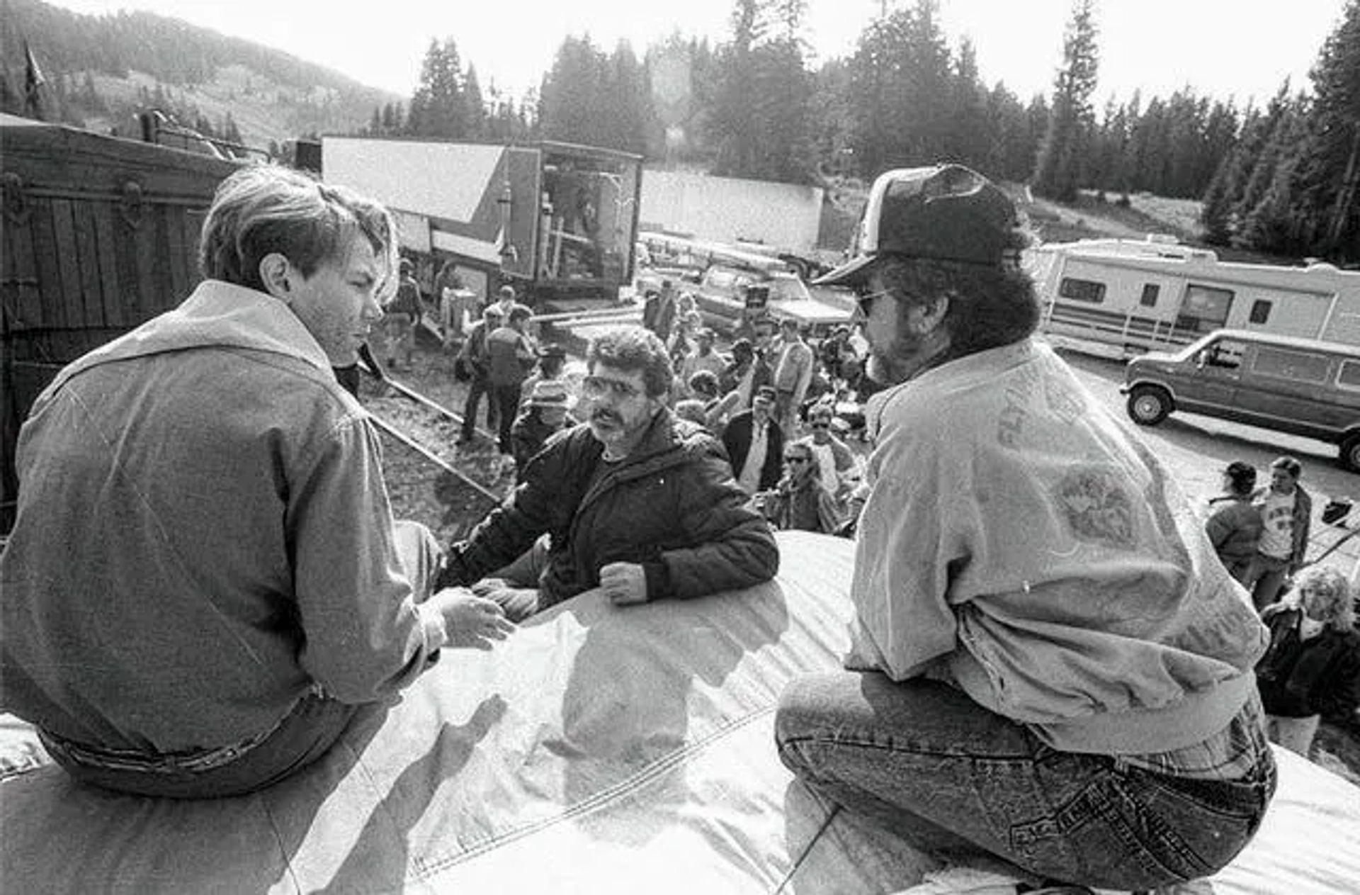 George Lucas, River Phoenix, and Steven Spielberg in Indiana Jones and the Last Crusade (1989)