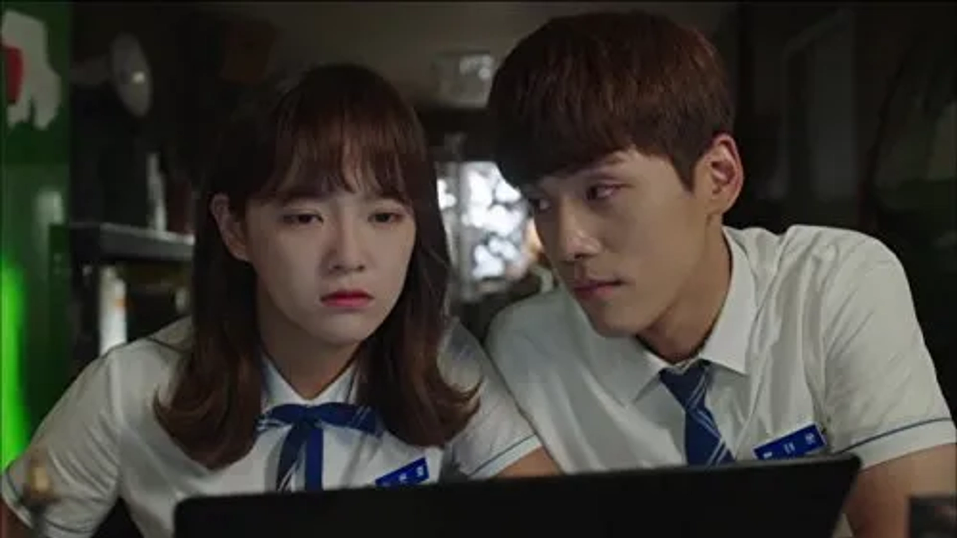 Kim Jung-hyun and Se-Jeong Kim in School 2017 (2017)