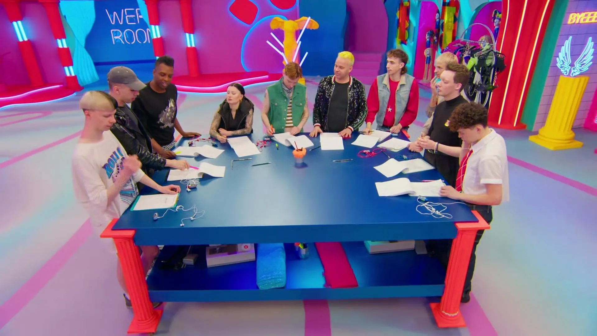 Kelly Heelton, The Only Naomy, Lélé Cocoon, Loreley Rivers, Metamorkid, Nikita Vegaz, Lorenzo Cicirò, Yvonne Nightstand, Victoria Shakespears, and Pandora Nox in Drag Race Germany (2023)