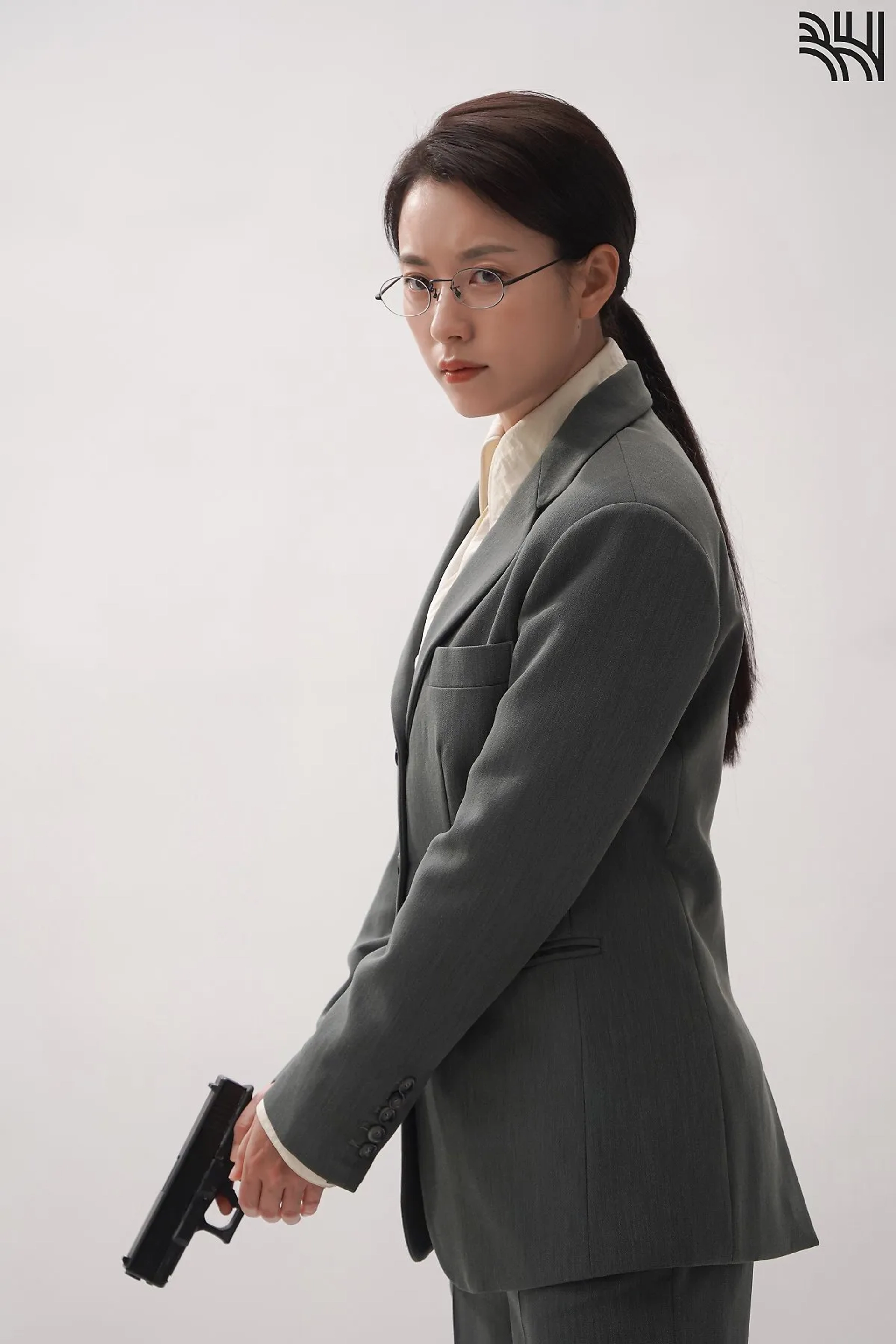 Han Hyo-joo in Moving (2023)