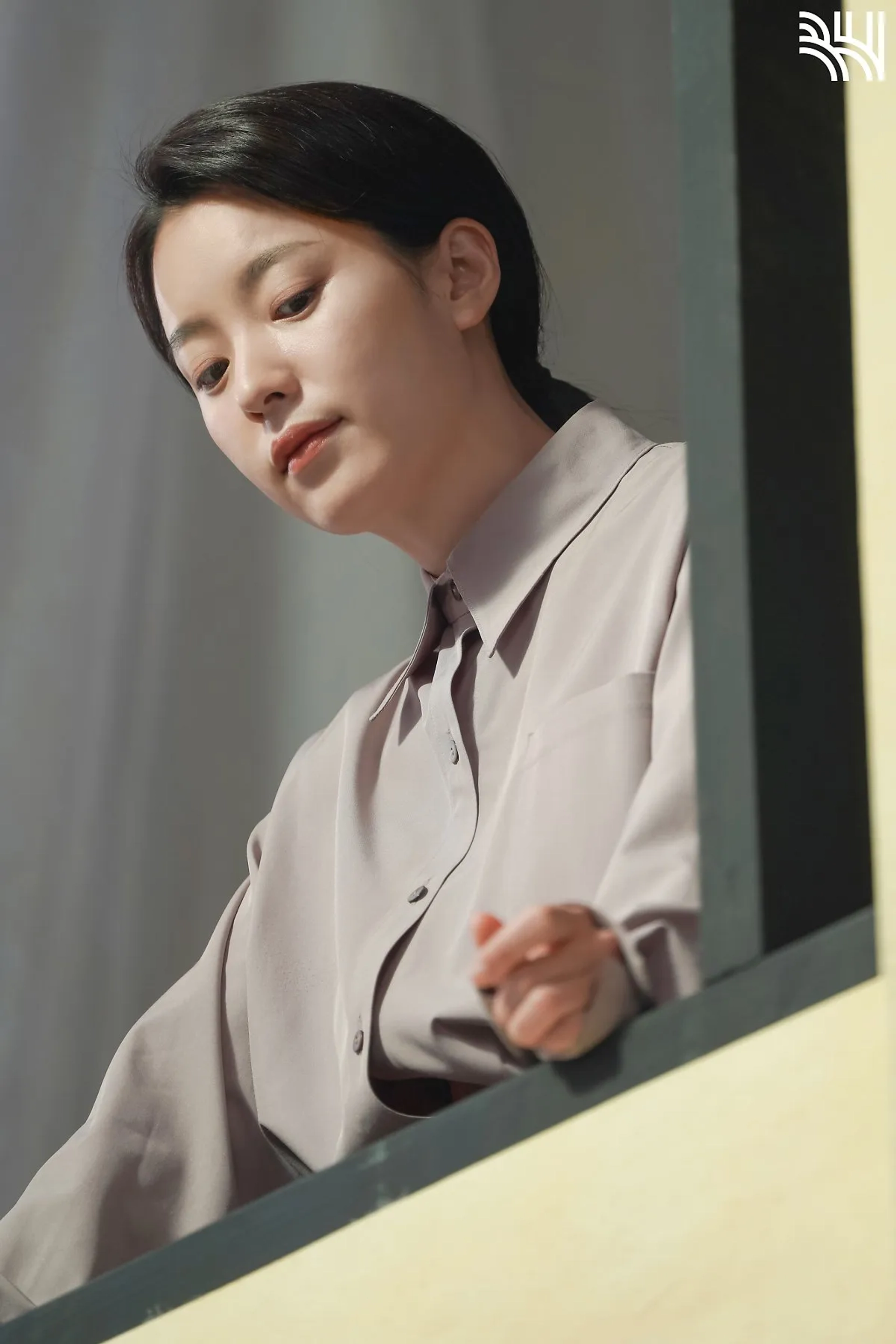 Han Hyo-joo in Moving (2023)