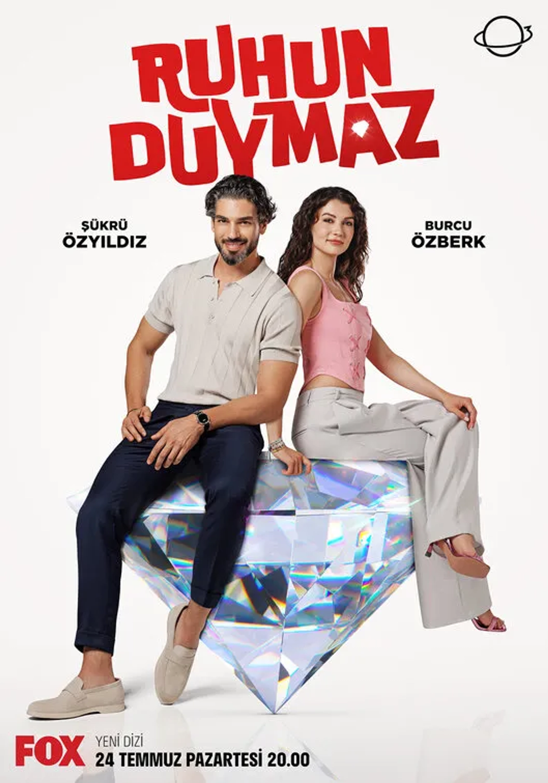 Burcu Özberk and Sükrü Özyildiz in Ruhun Duymaz (2023)