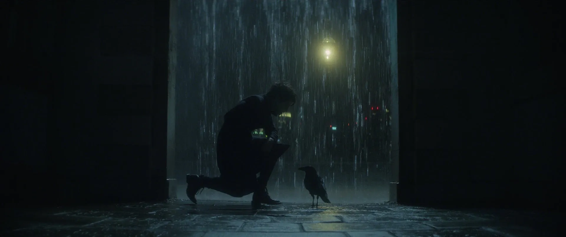 Patton Oswalt and Tom Sturridge in The Sandman (2022)