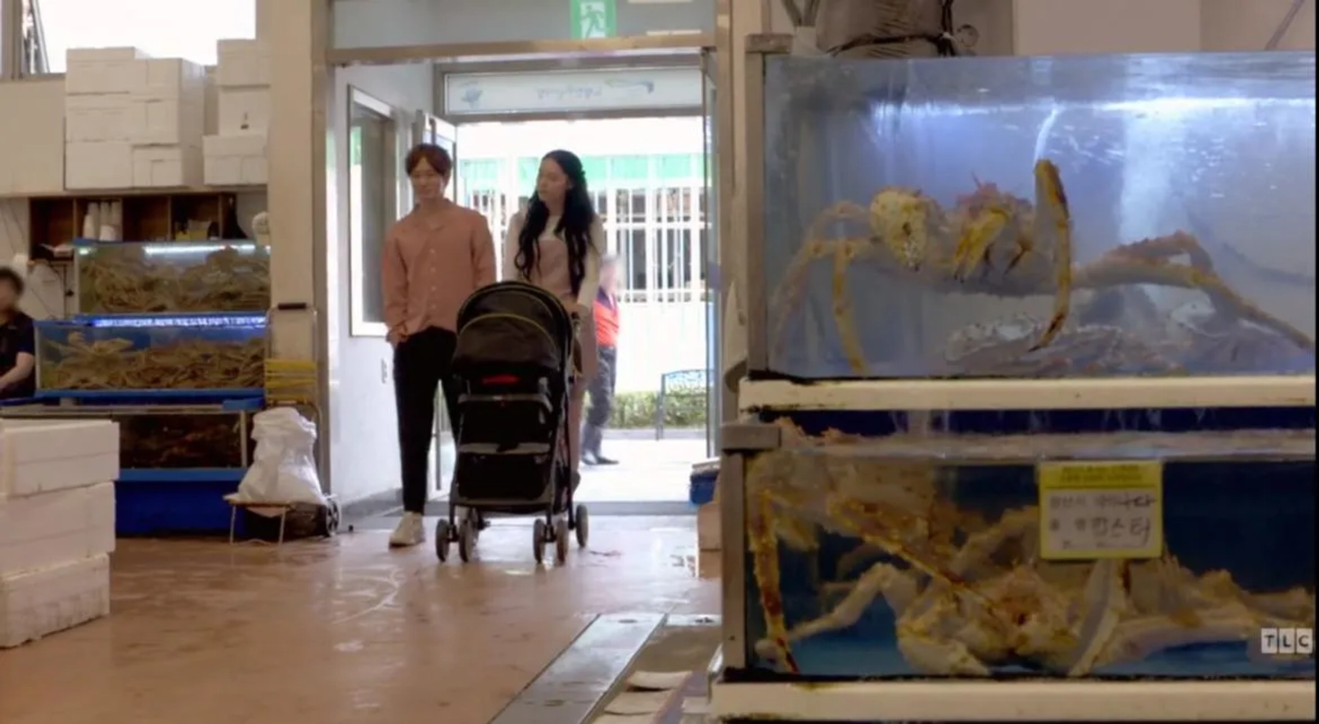 Deavan Clegg and Jihoon Lee in 90 Day Fiancé: The Other Way: Fool's Gold (2019)