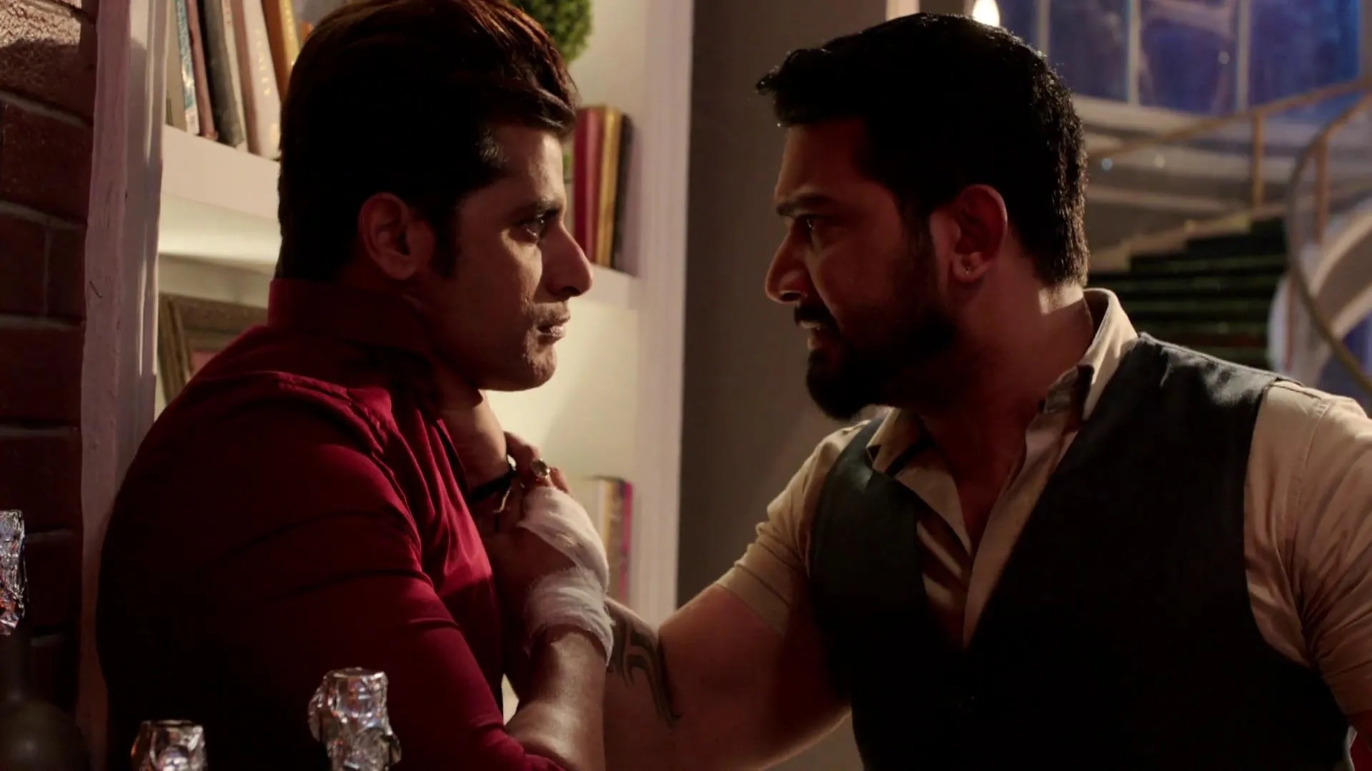 Karanvir Bohra and Vineet Kumar Chaudhary in Naagin (2015)