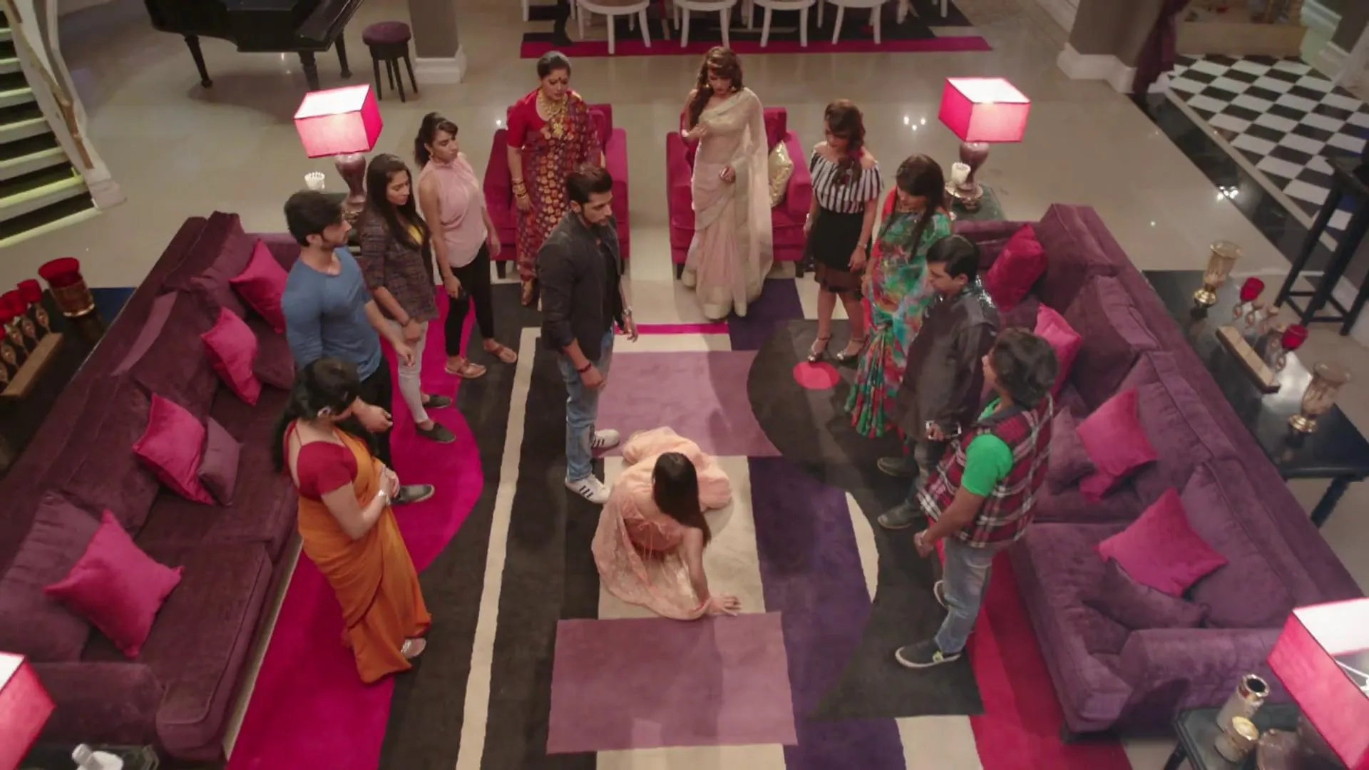 Sudha Chandran, Aashka Goradia, Karanvir Bohra, Swati Anand, Mouni Roy, Shireen Sewani, Pyumori Mehta, Aryan Pandit, and Adaa Khan in Naagin (2015)