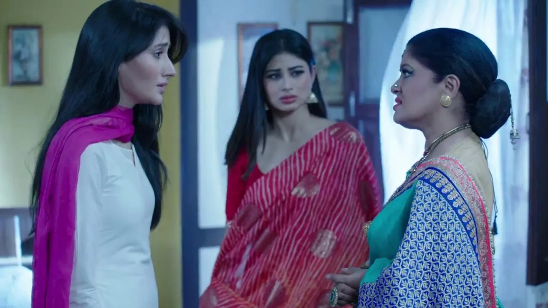 Sudha Chandran and Mouni Roy in Naagin (2015)