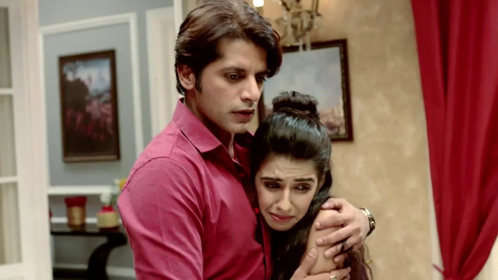 Karanvir Bohra and Shireen Sewani in Naagin (2015)