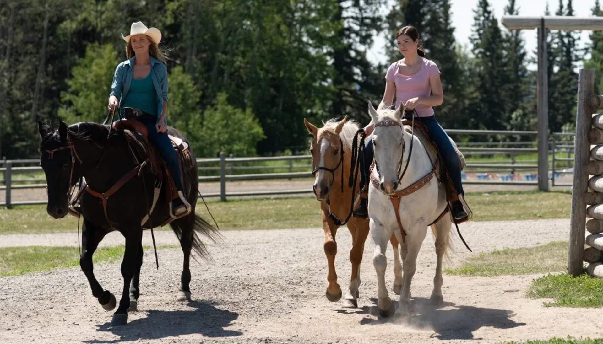 Amber Marshall and Alisha Newton in Heartland (2007)