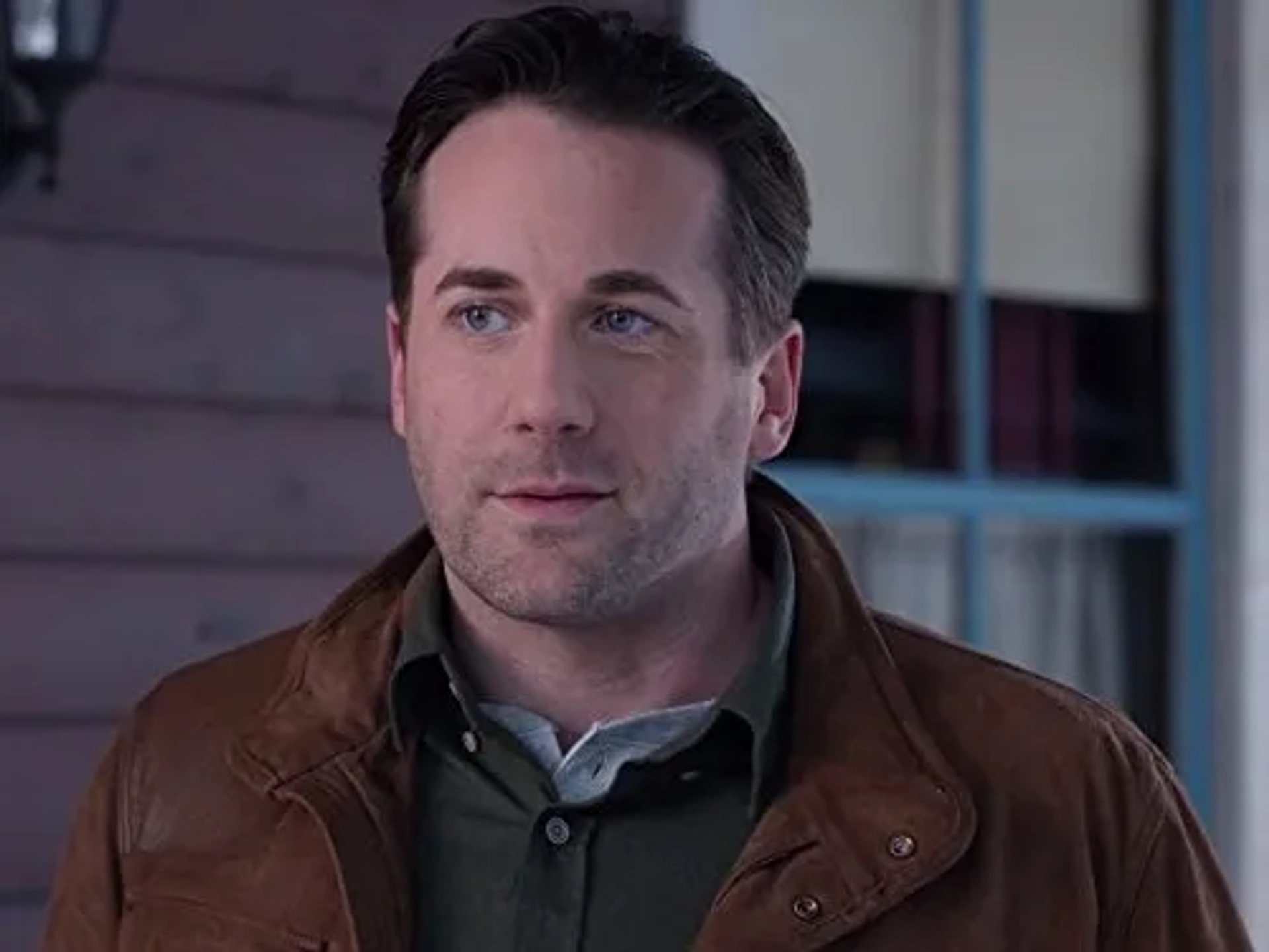 Niall Matter in When Calls the Heart (2014)