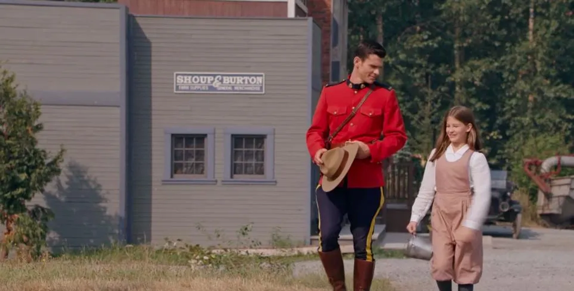 Kevin McGarry and Jaeda Lily Miller in When Calls the Heart (2014)