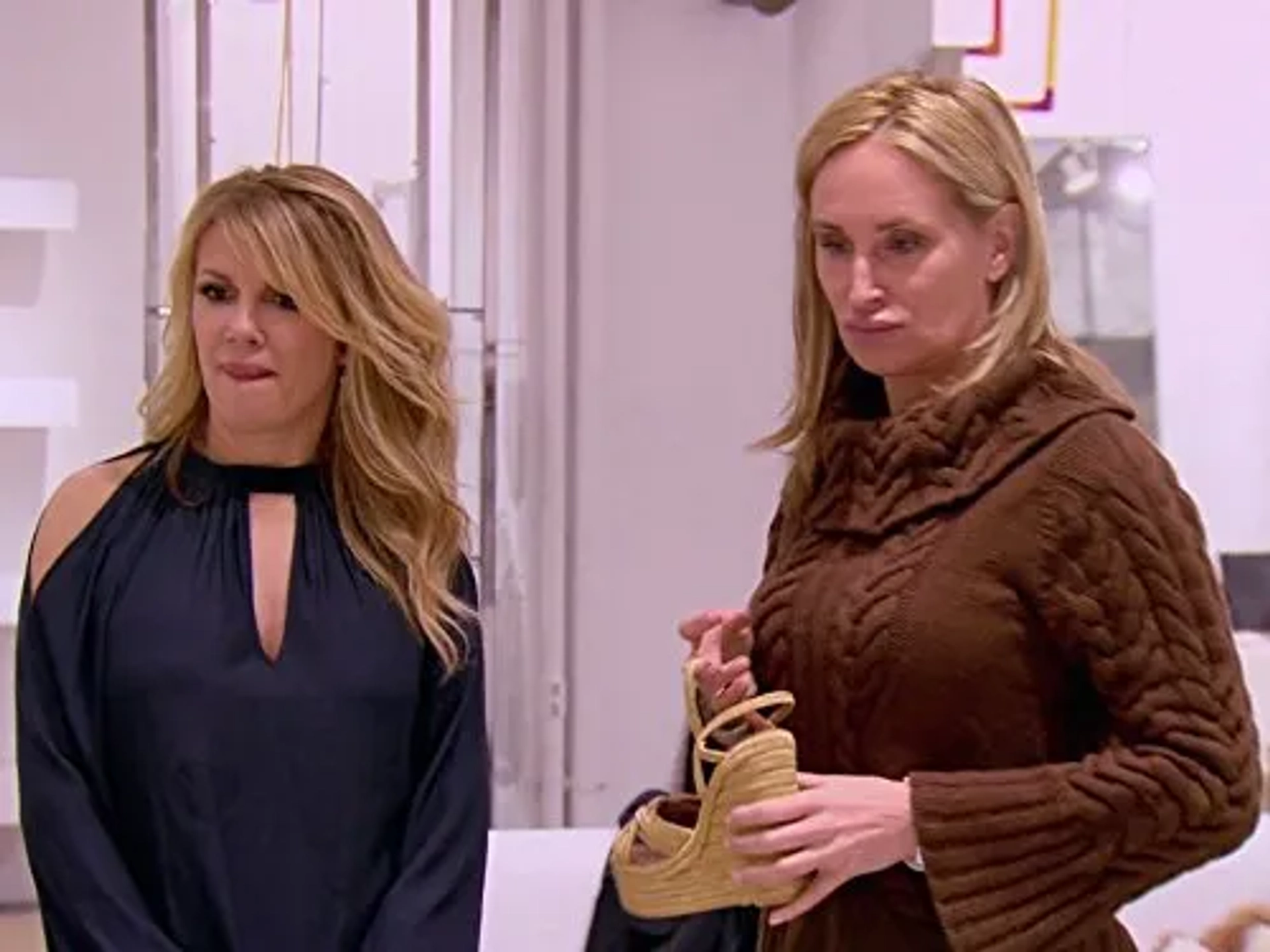 Sonja Morgan and Ramona Singer in The Real Housewives of New York City (2008)
