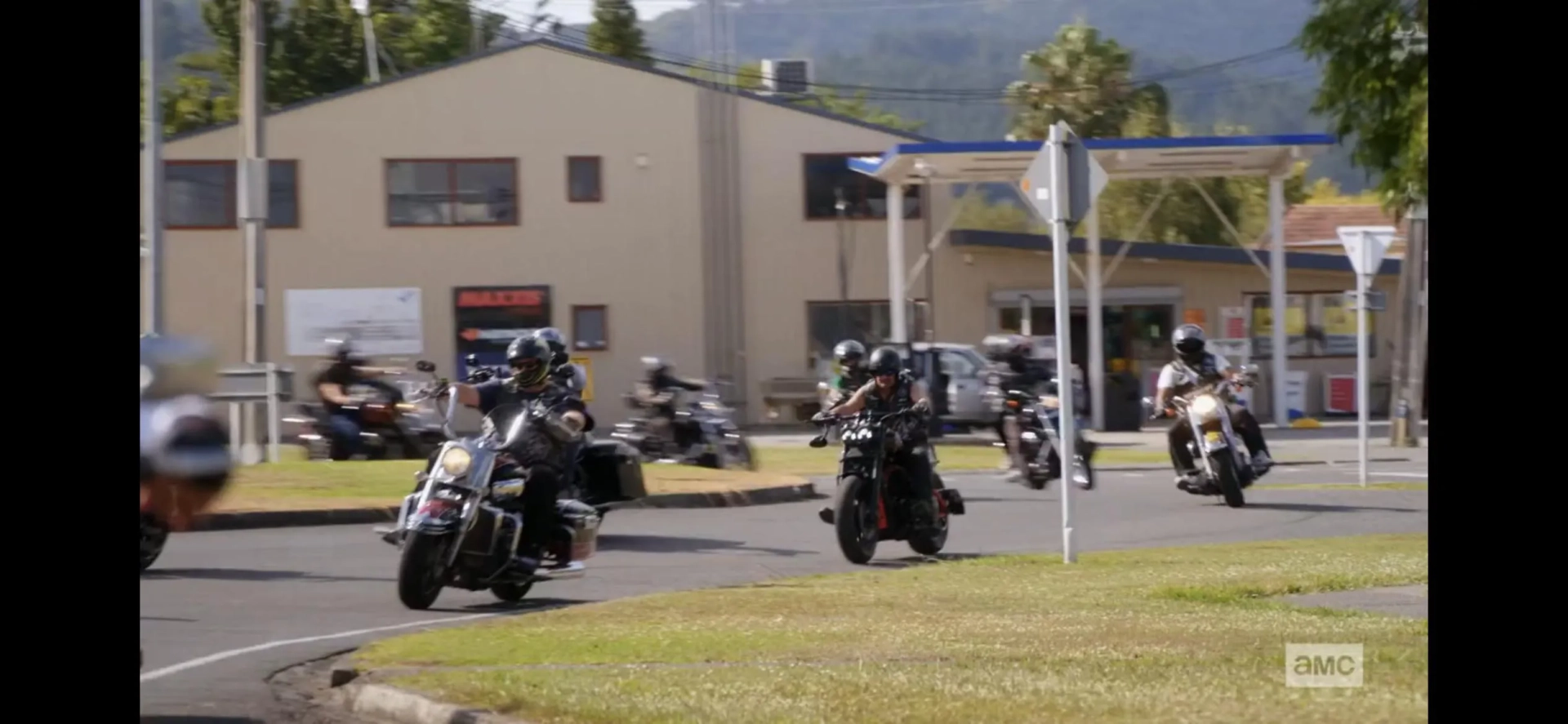 Ride with Norman Reedus: The North Island of New Zealand with Josh Brolin (2021)