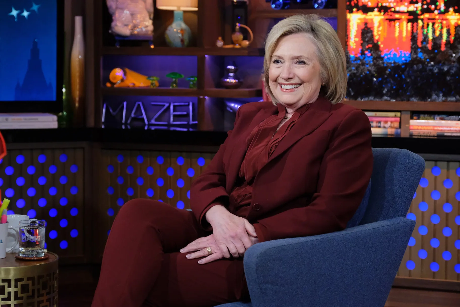 Hillary Clinton and Andy Cohen in Watch What Happens Live with Andy Cohen: Hillary Clinton (2020)